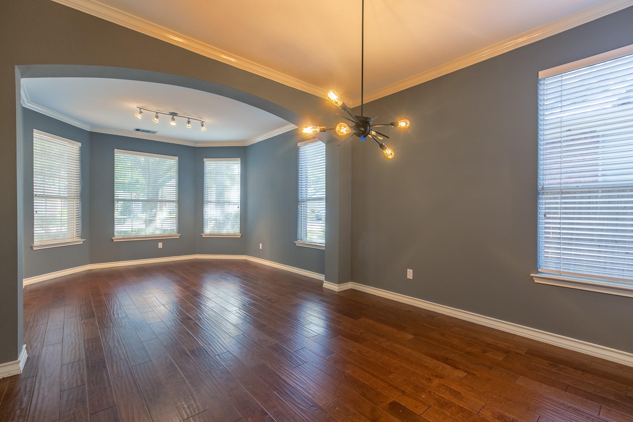 2308 Sandra Dr, Cedar Park, TX 78613