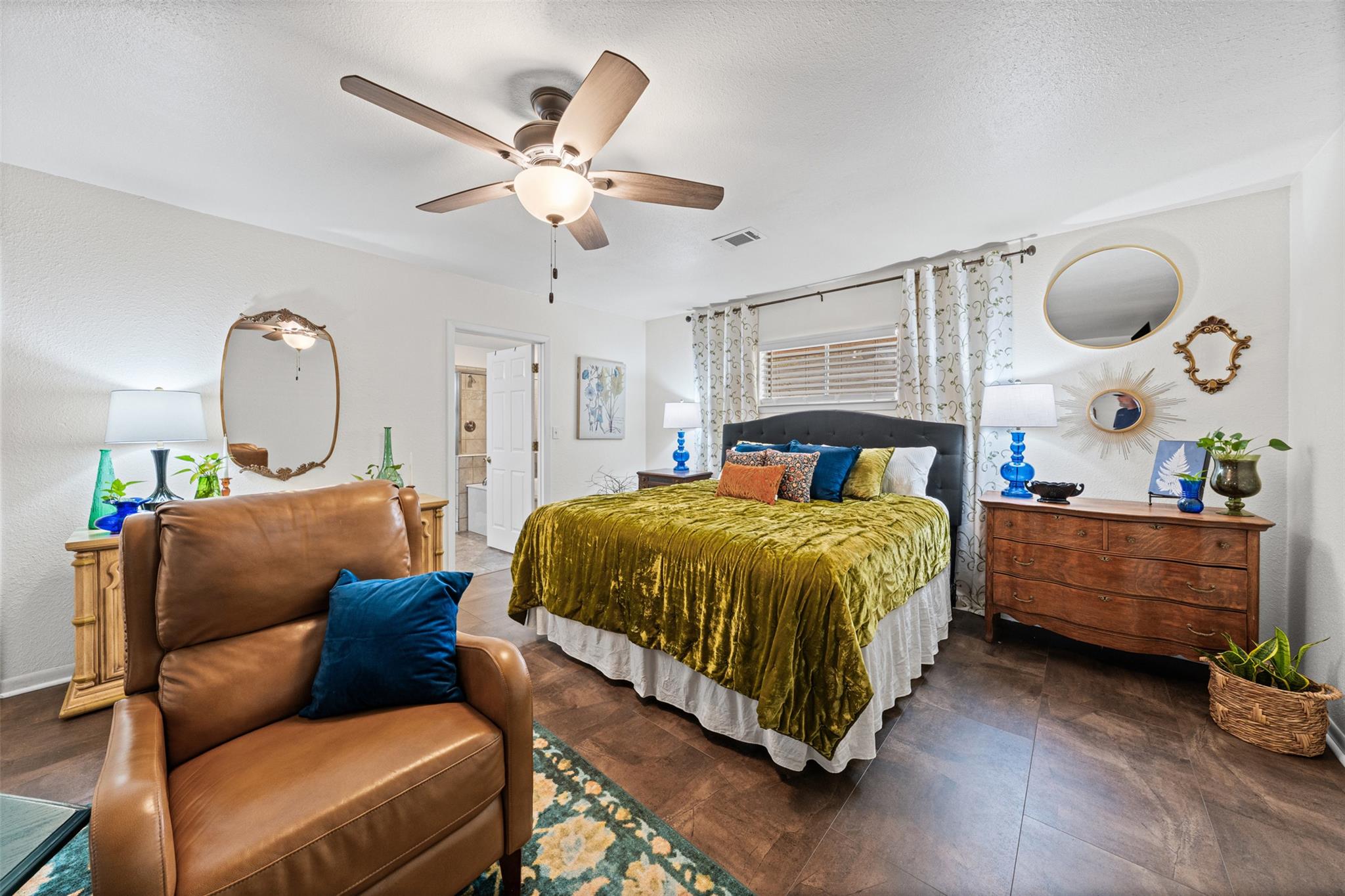 216 E 21st Ave, Belton, TX 76513