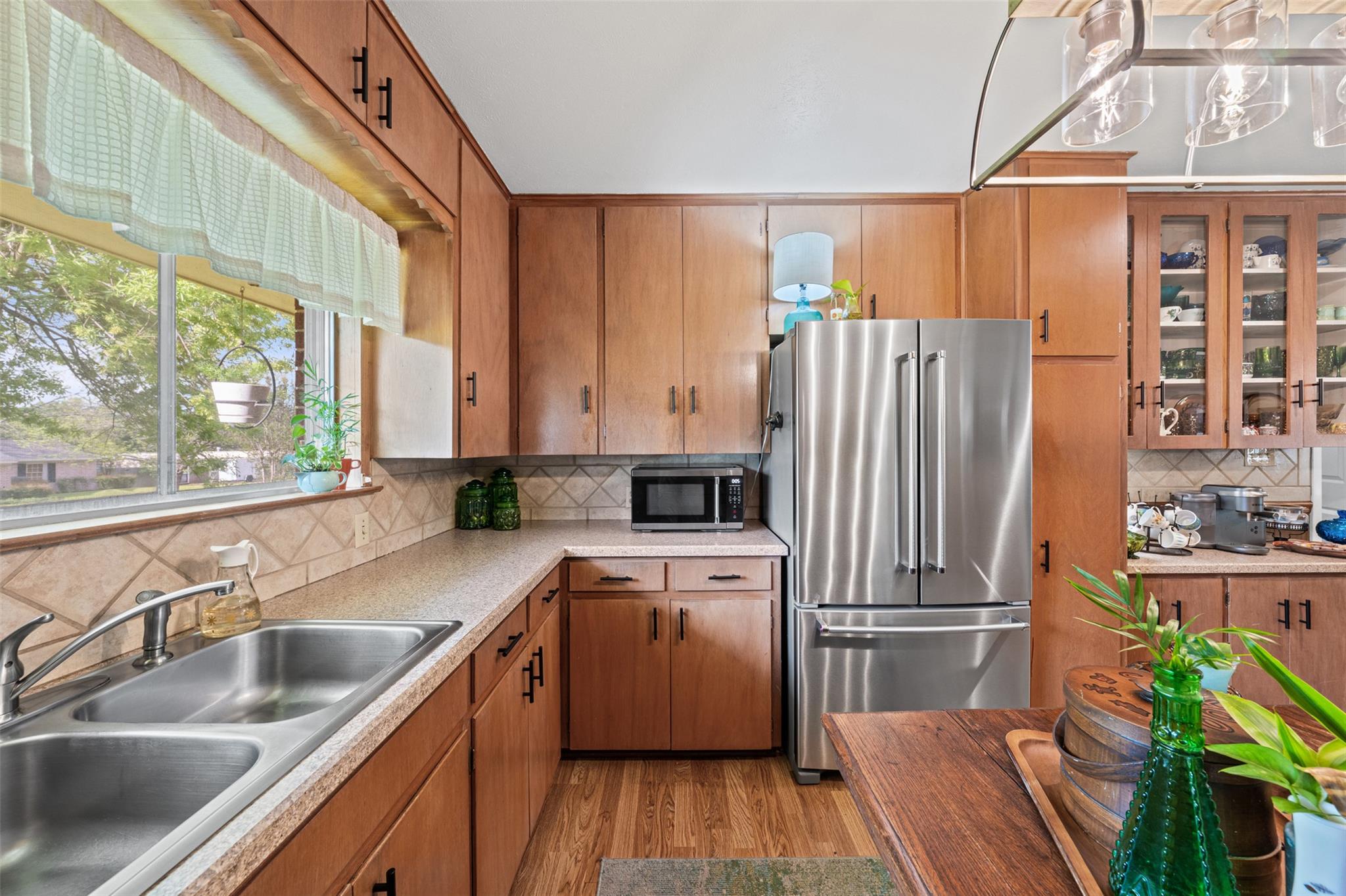 216 E 21st Ave, Belton, TX 76513