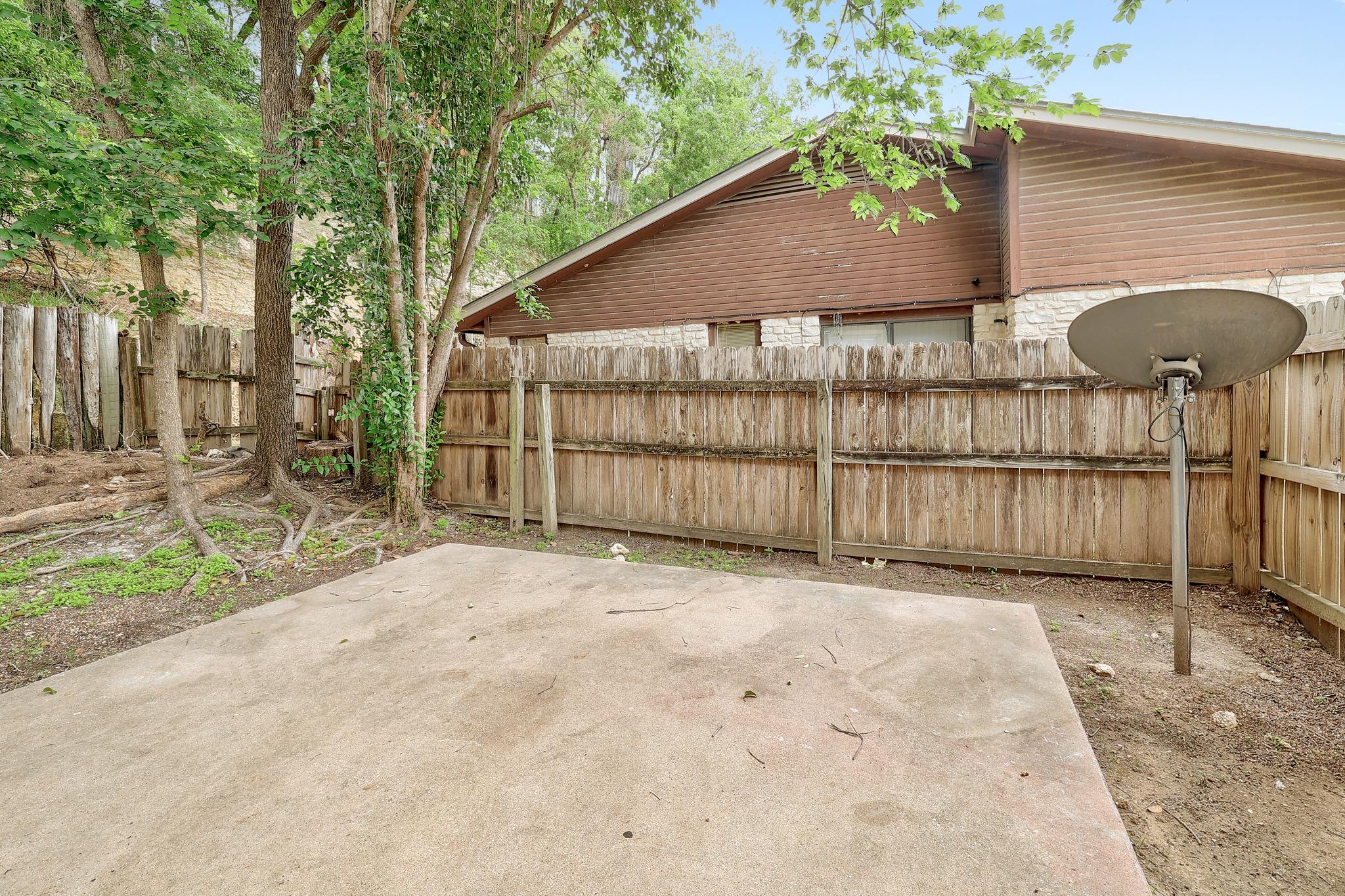 6519 Hart Ln, Austin, TX 78731
