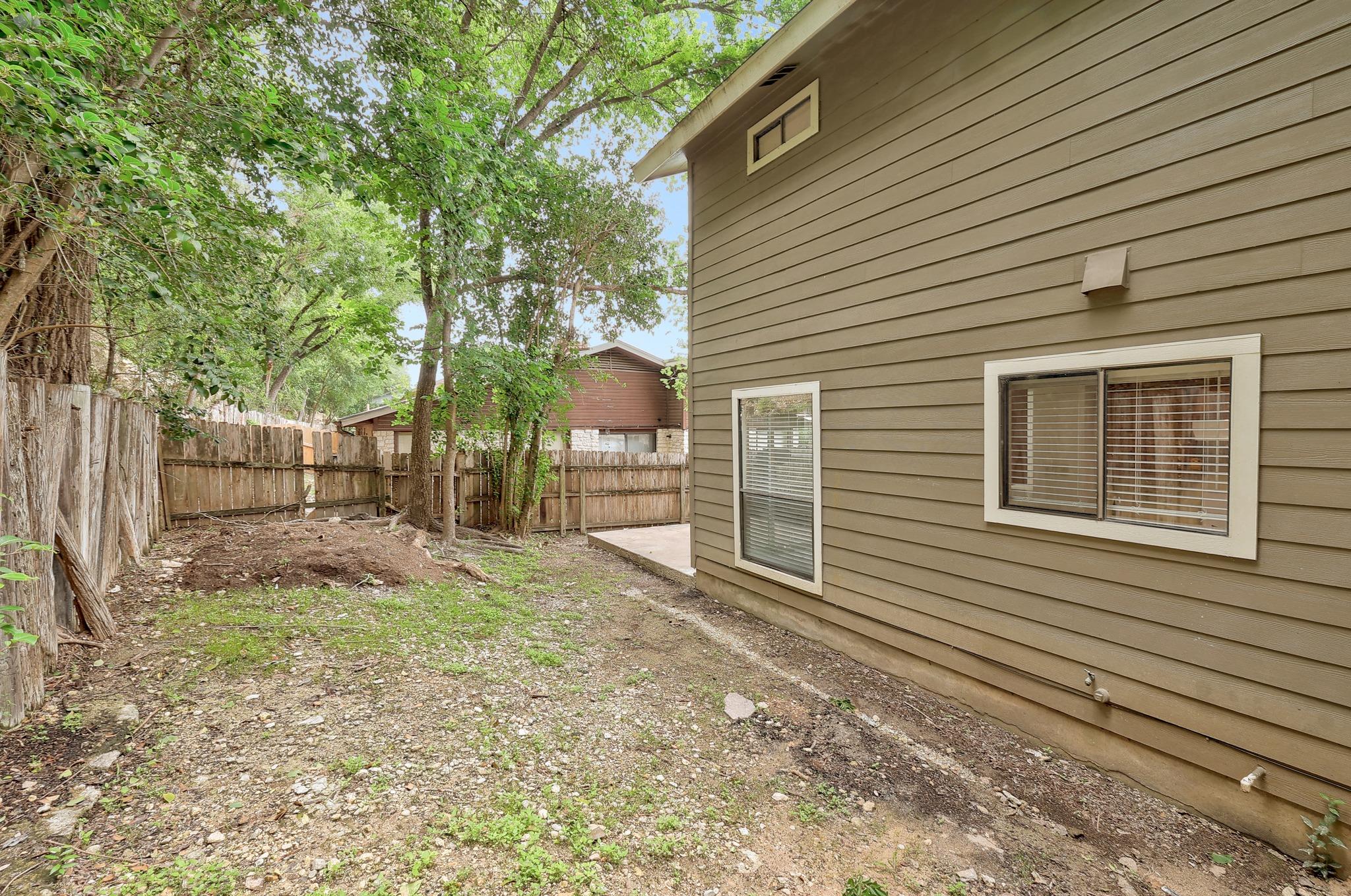 6519 Hart Ln, Austin, TX 78731