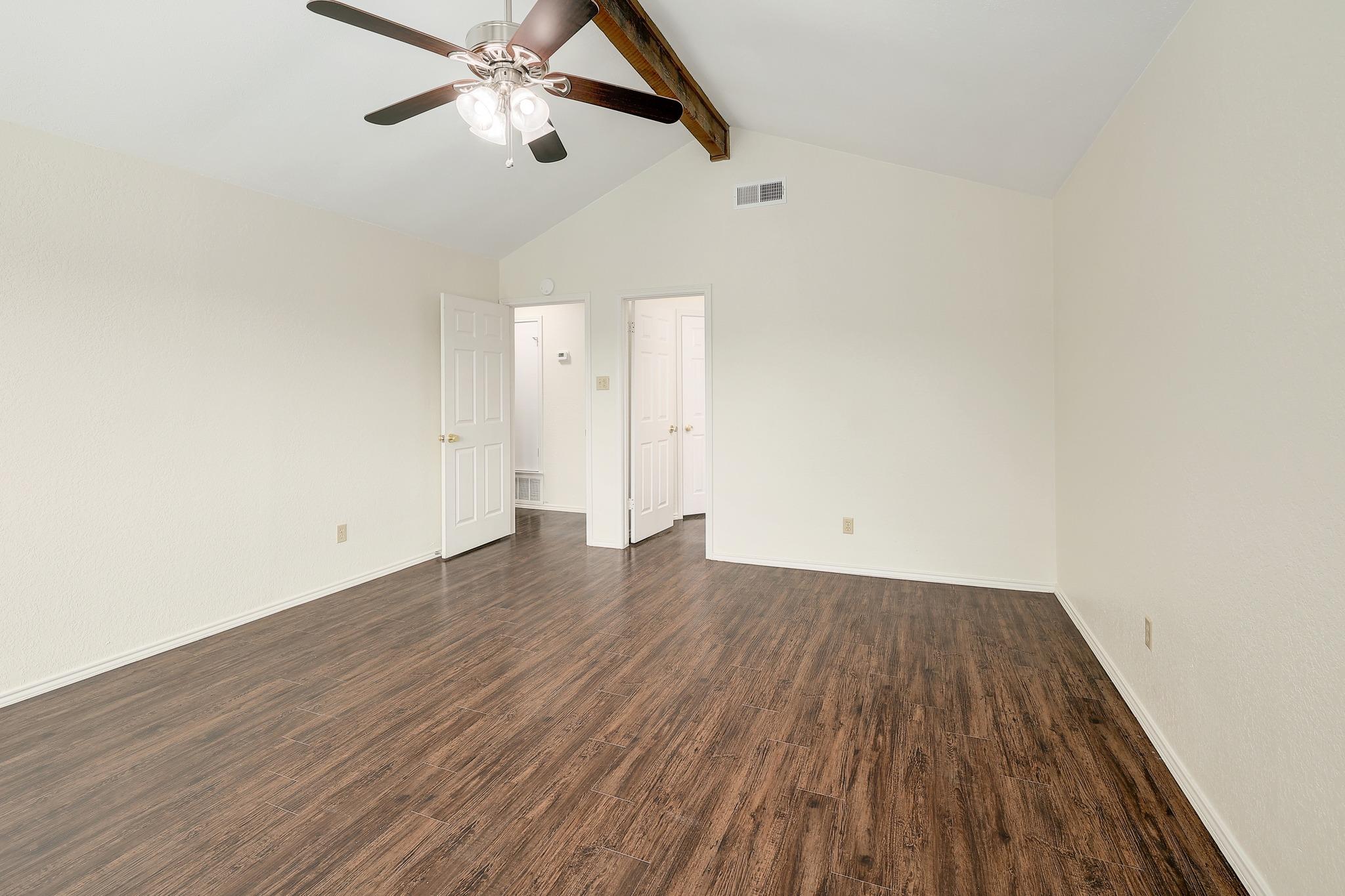 6519 Hart Ln, Austin, TX 78731