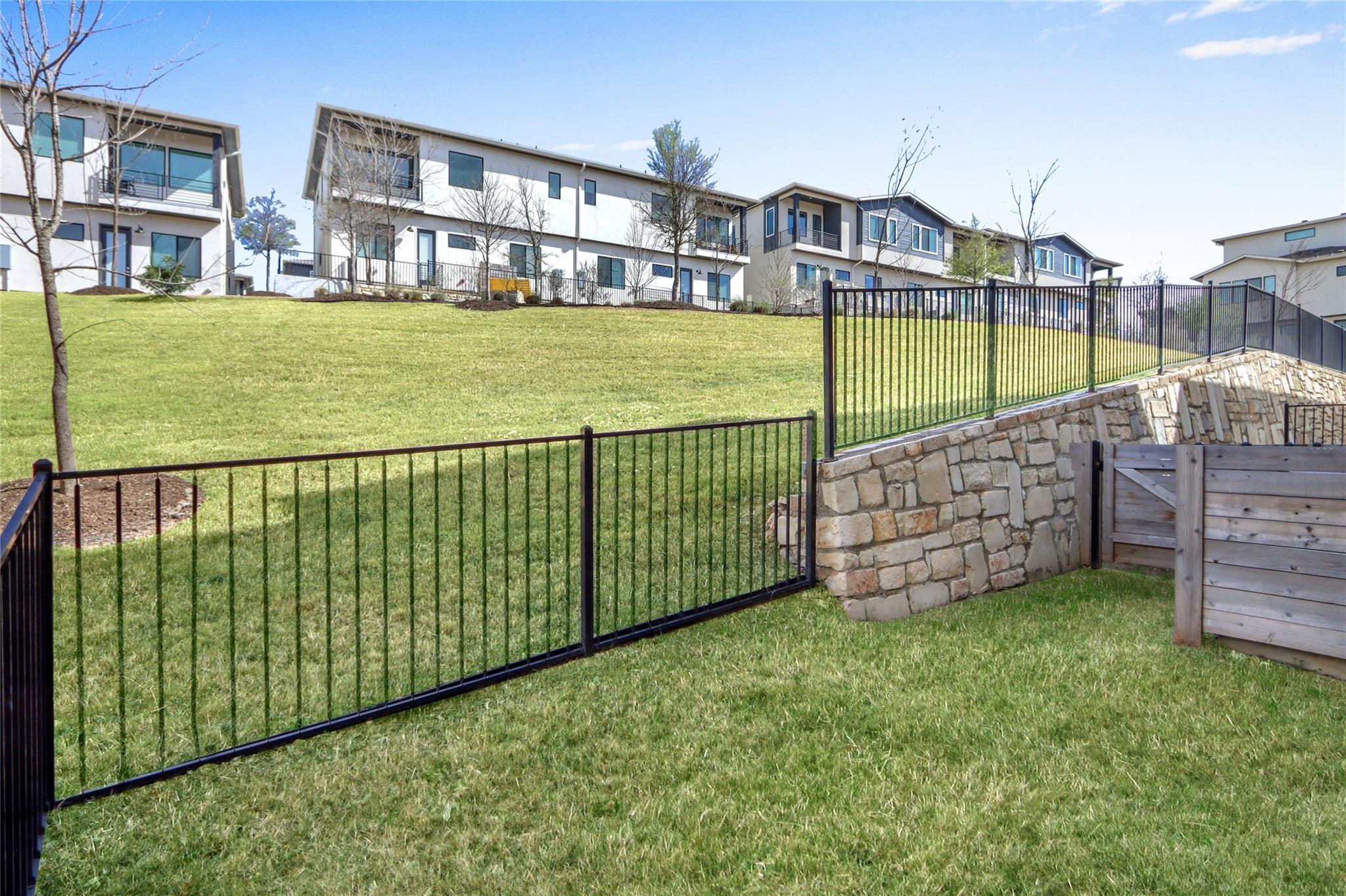 2050 Lohmans Spur Rd # 501, Lakeway, TX 78734