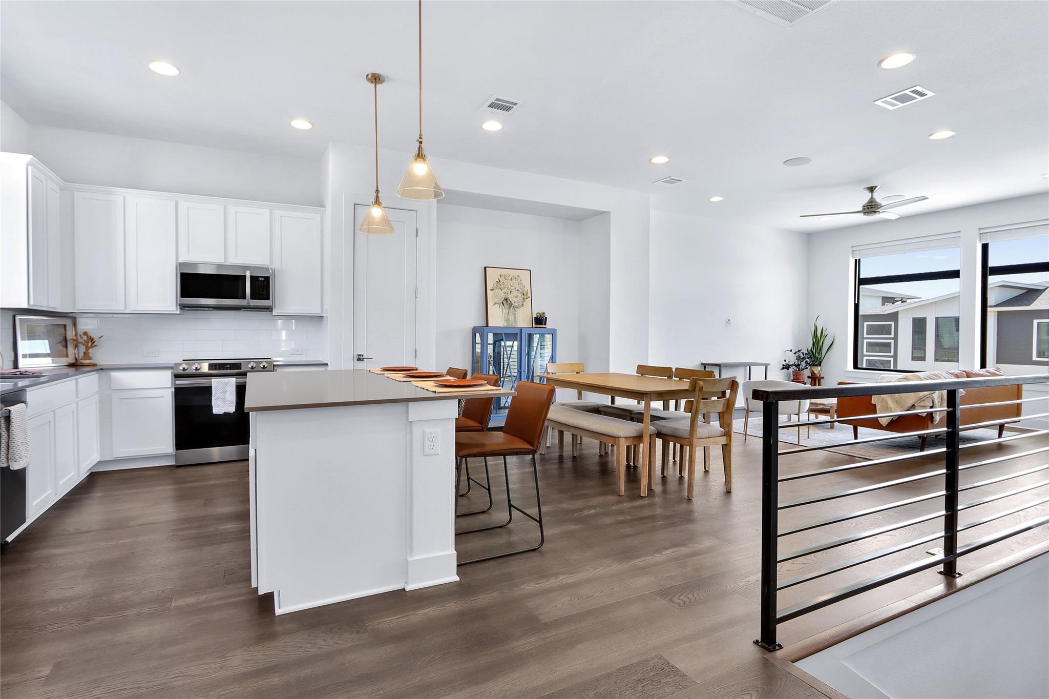 2050 Lohmans Spur Rd # 501, Lakeway, TX 78734