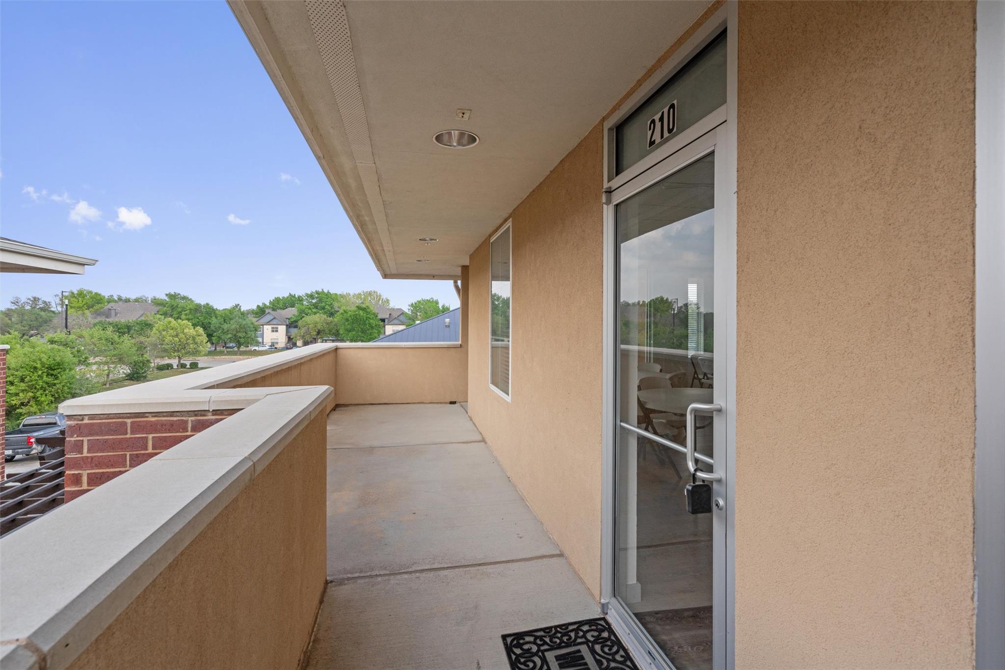 503 E Palm Valley Blvd # 210, Round Rock, TX 78664