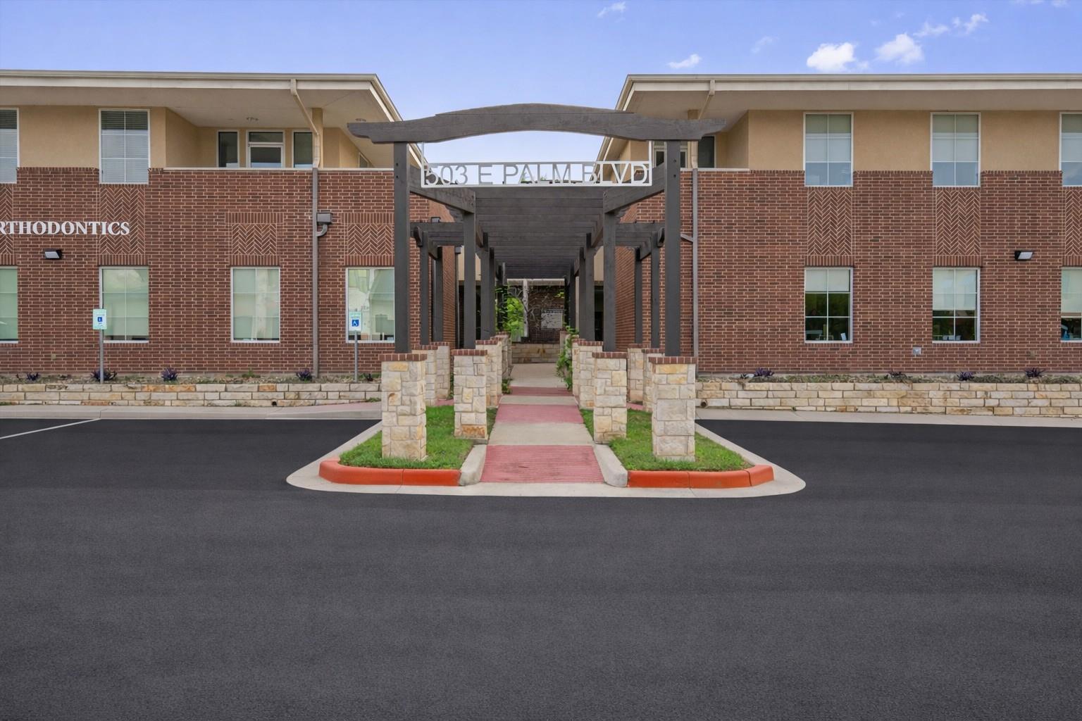 503 E Palm Valley Blvd # 210, Round Rock, TX 78664