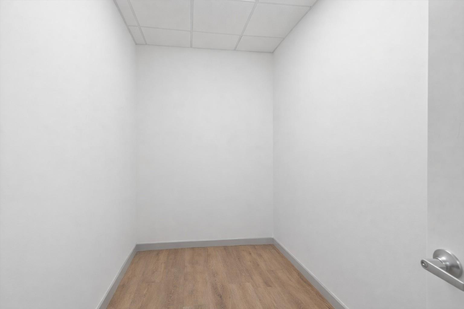 503 E Palm Valley Blvd # 210, Round Rock, TX 78664