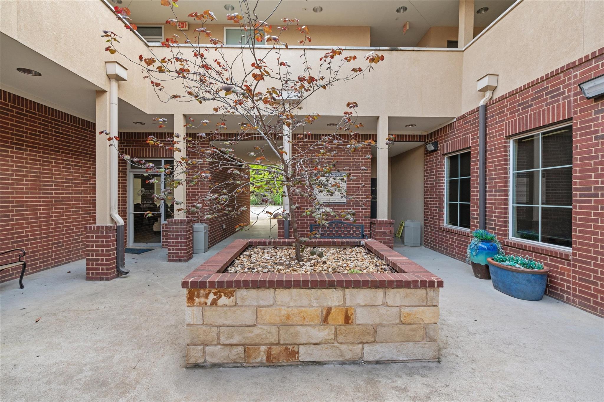 503 E Palm Valley Blvd # 210, Round Rock, TX 78664