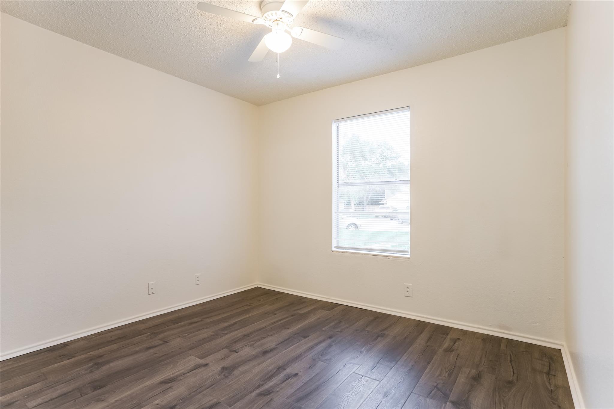 6906 Deep Cir # B, Austin, TX 78744