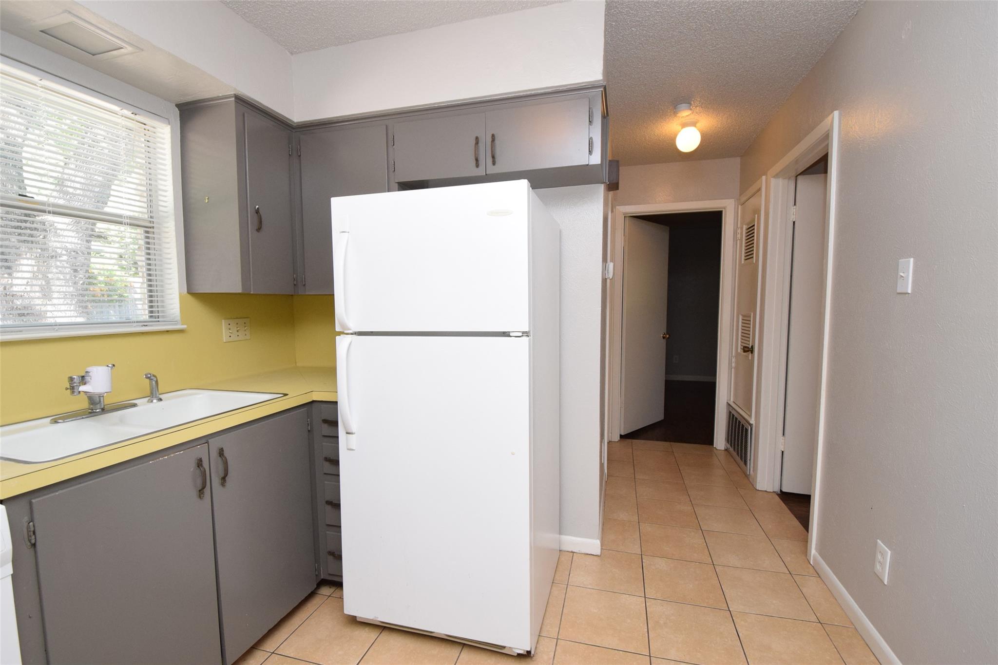 3313 S Oak Dr, Austin, TX 78704