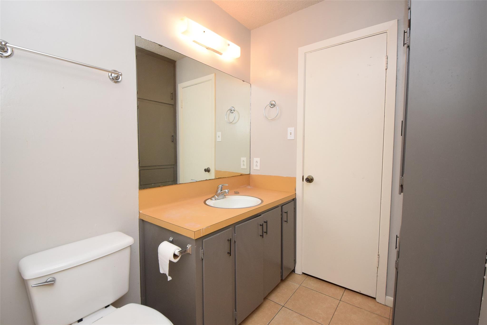 3313 S Oak Dr, Austin, TX 78704