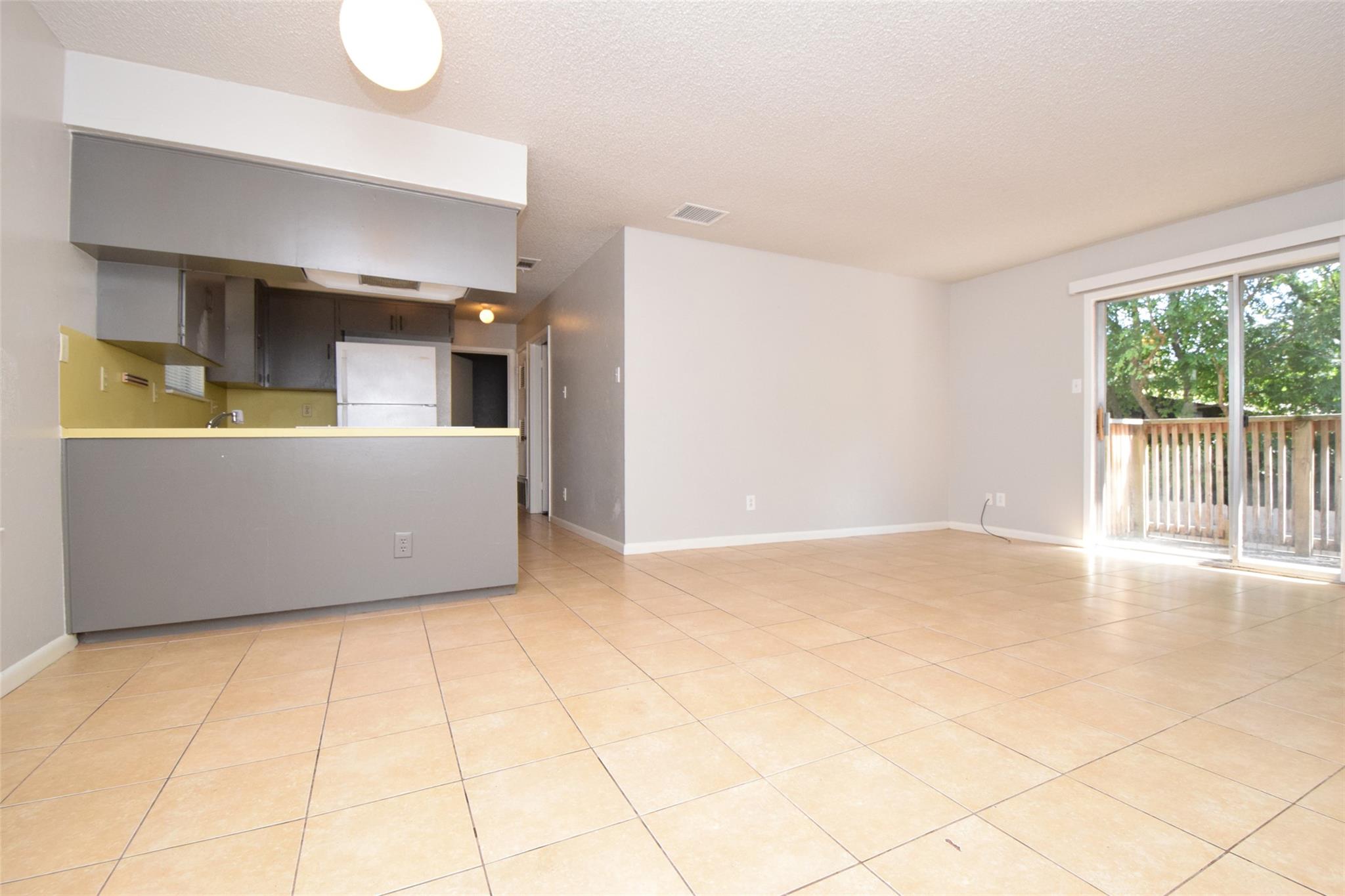 3313 S Oak Dr, Austin, TX 78704