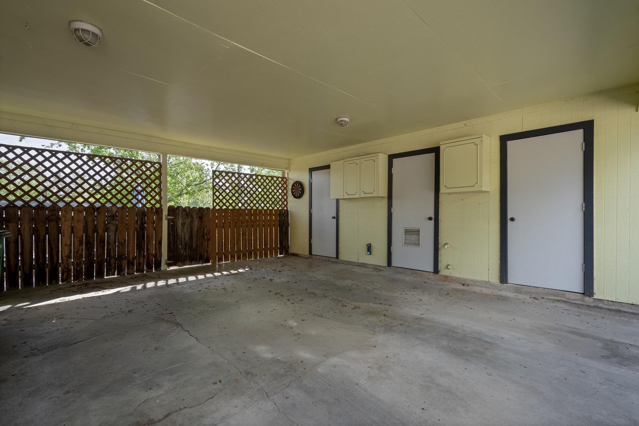 3313 S Oak Dr, Austin, TX 78704