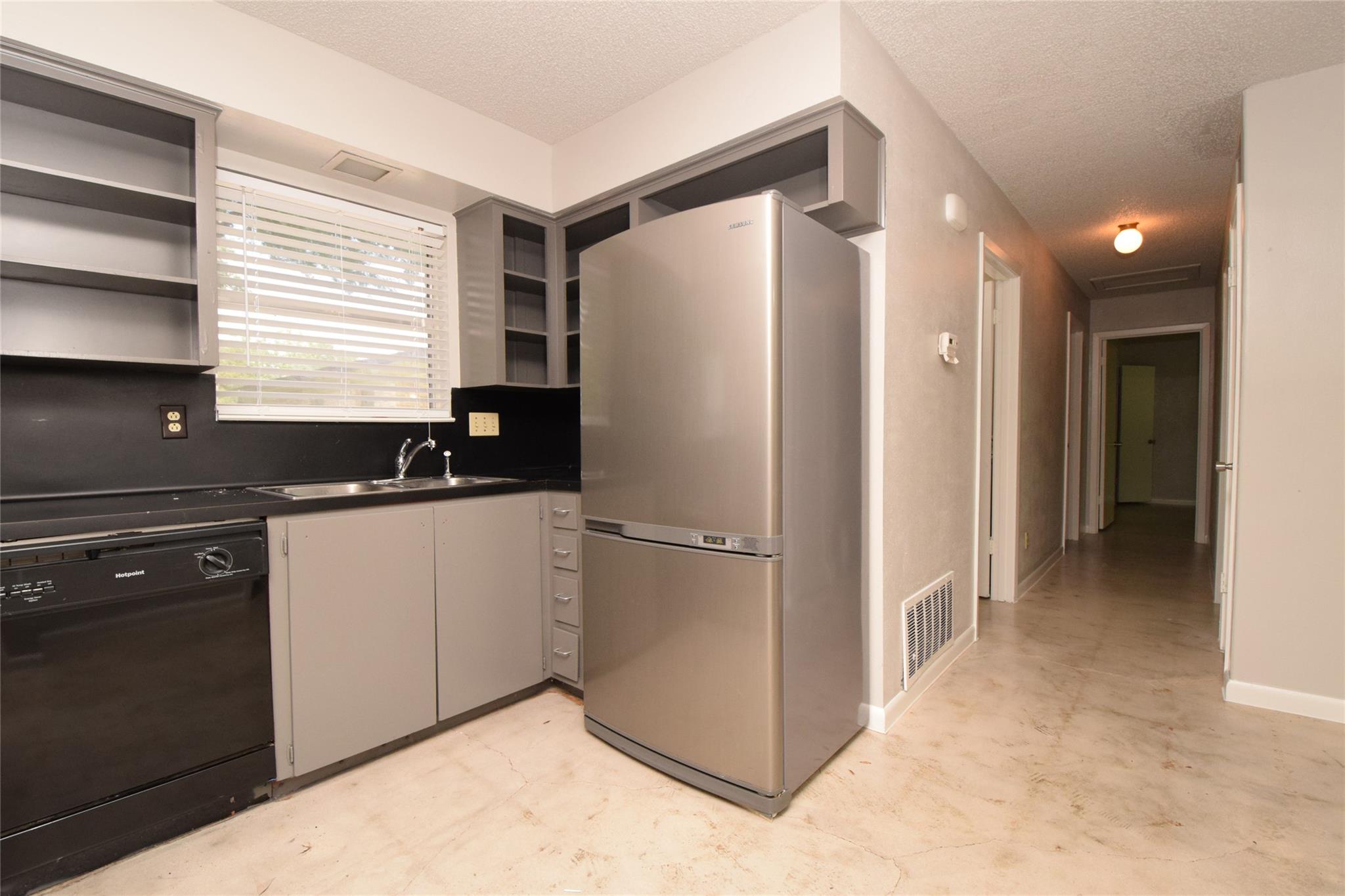 3313 S Oak Dr, Austin, TX 78704