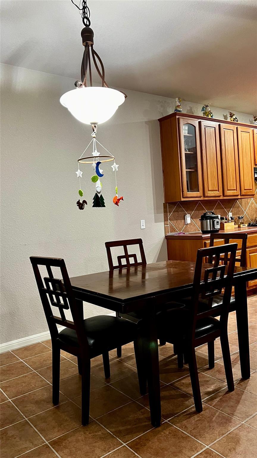 114 Ambrose Dr, Pflugerville, TX 78660