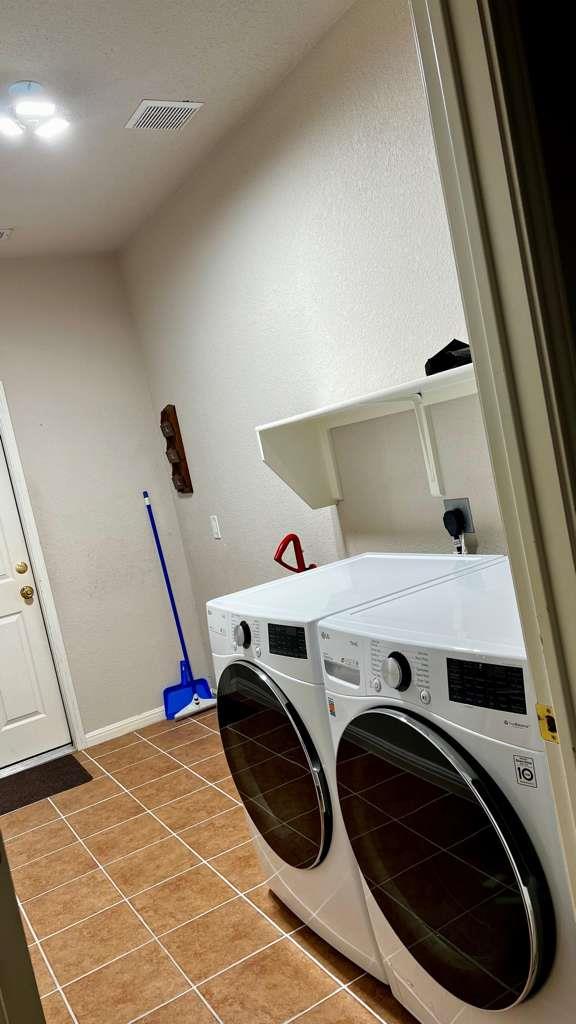 114 Ambrose Dr, Pflugerville, TX 78660