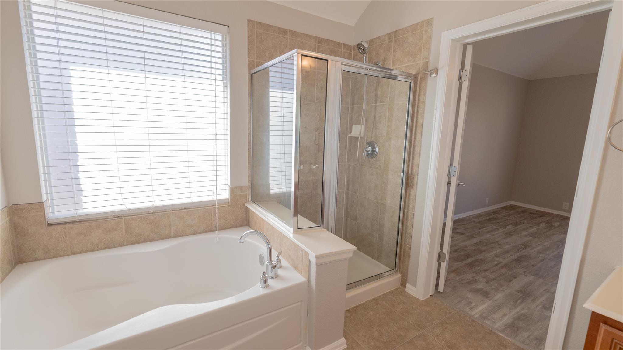 437 Sweet Gum Dr, Kyle, TX 78640