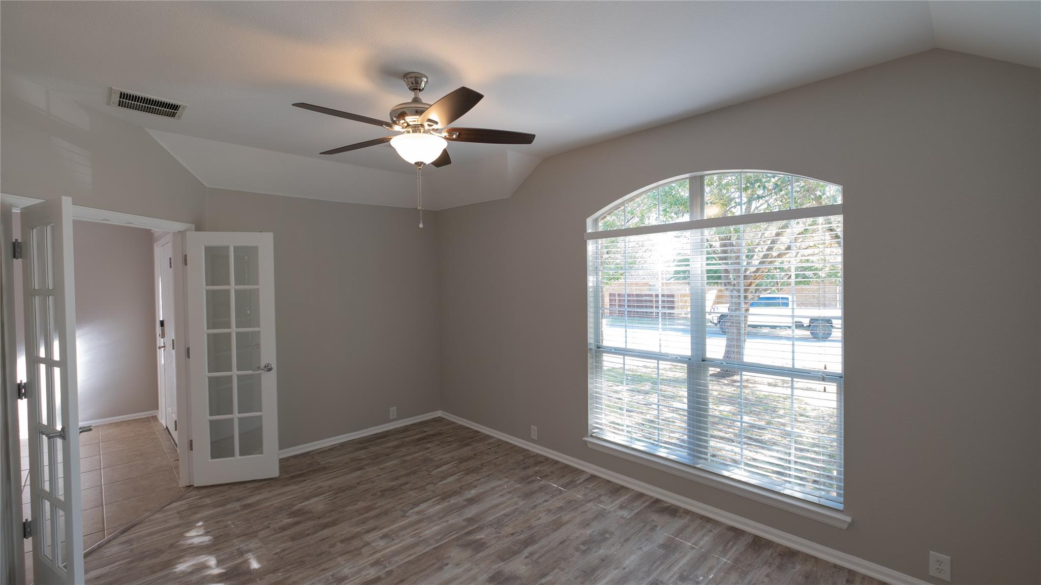 437 Sweet Gum Dr, Kyle, TX 78640