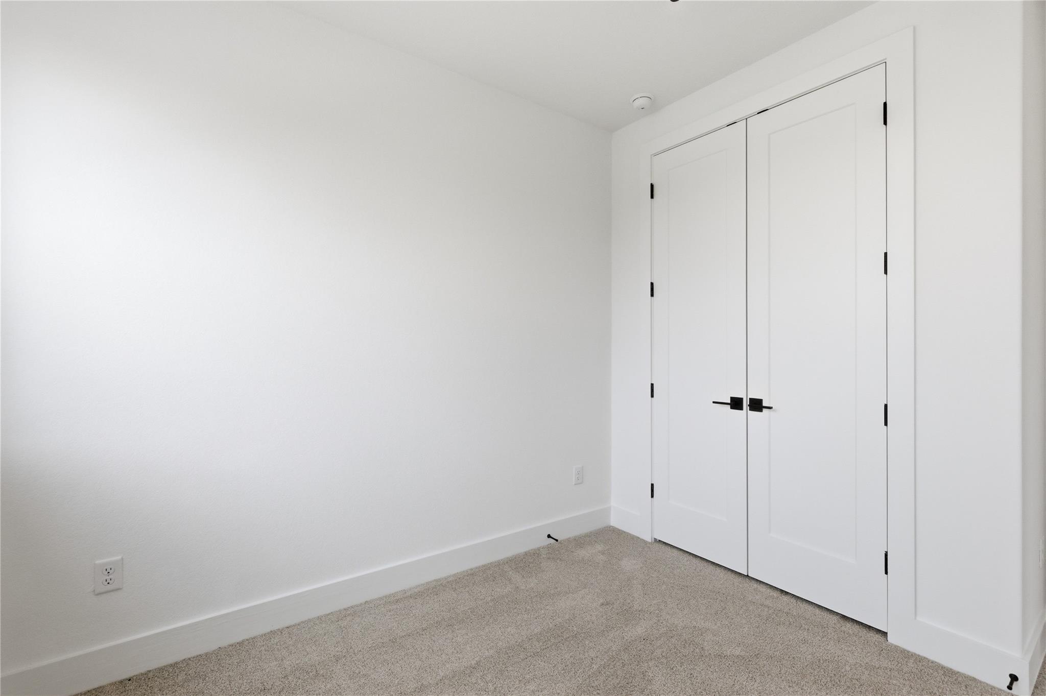 315 Holton Dr # 102, Austin, TX 78737