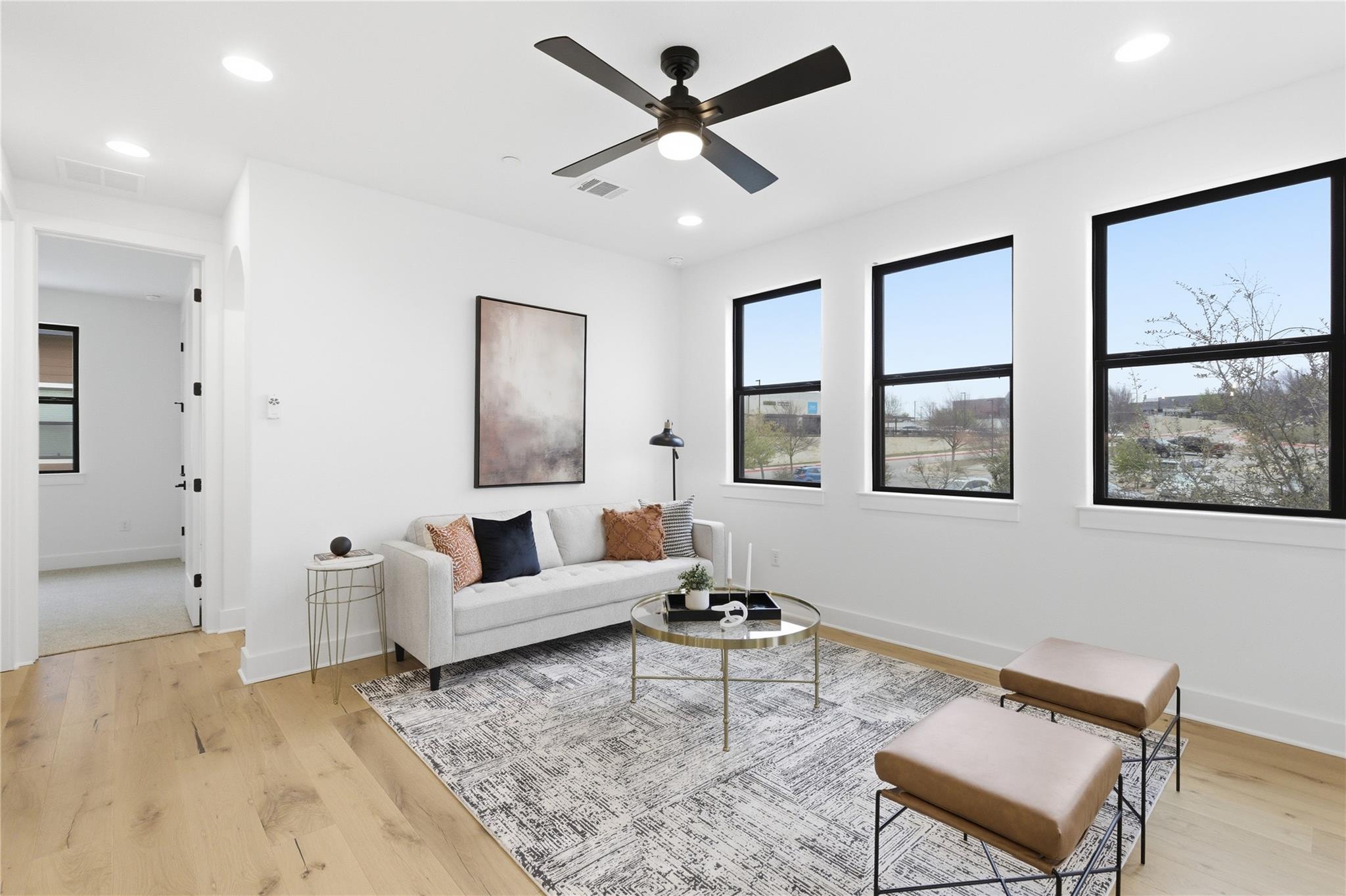 315 Holton Dr # 102, Austin, TX 78737