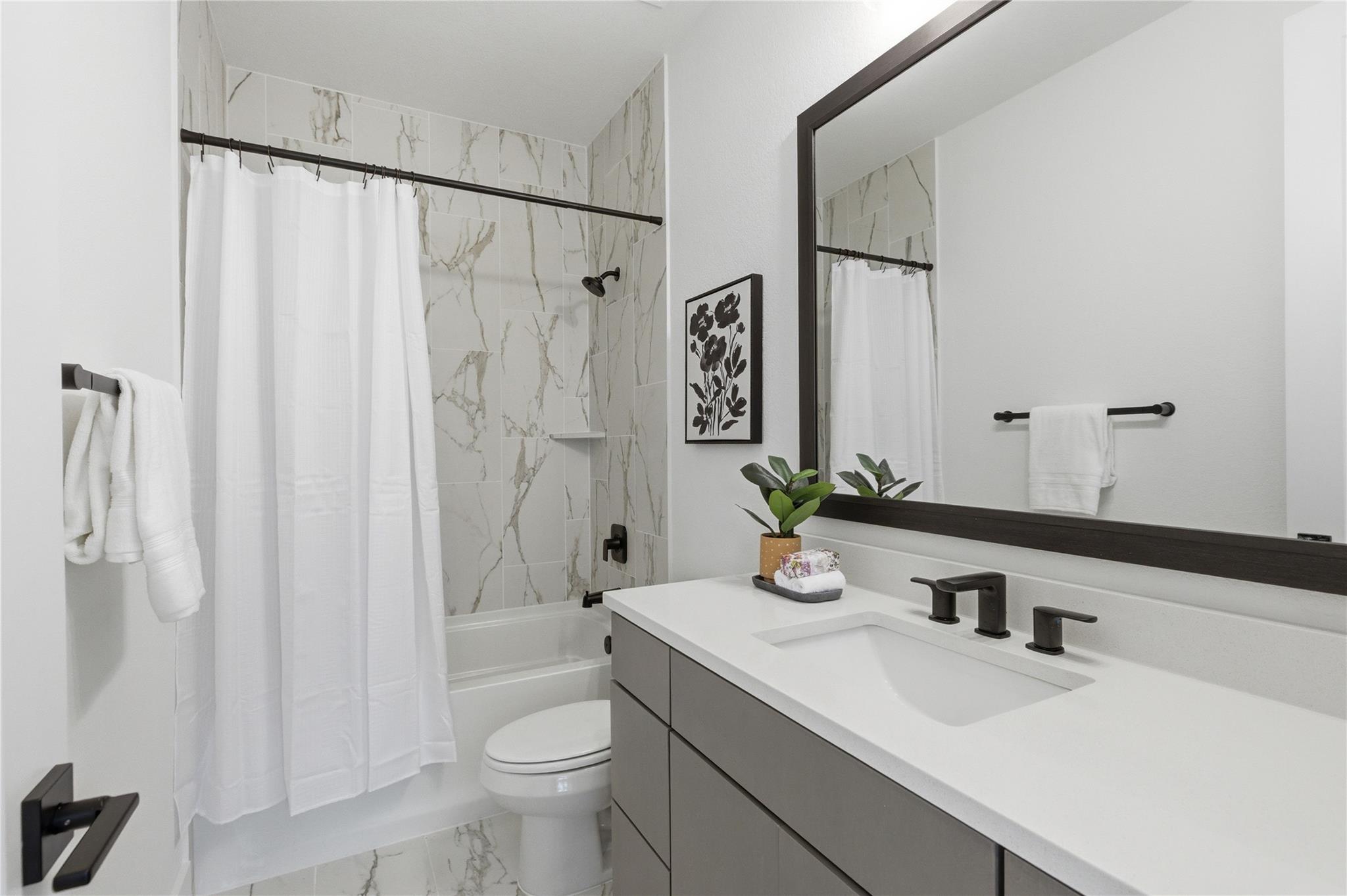 315 Holton Dr # 102, Austin, TX 78737