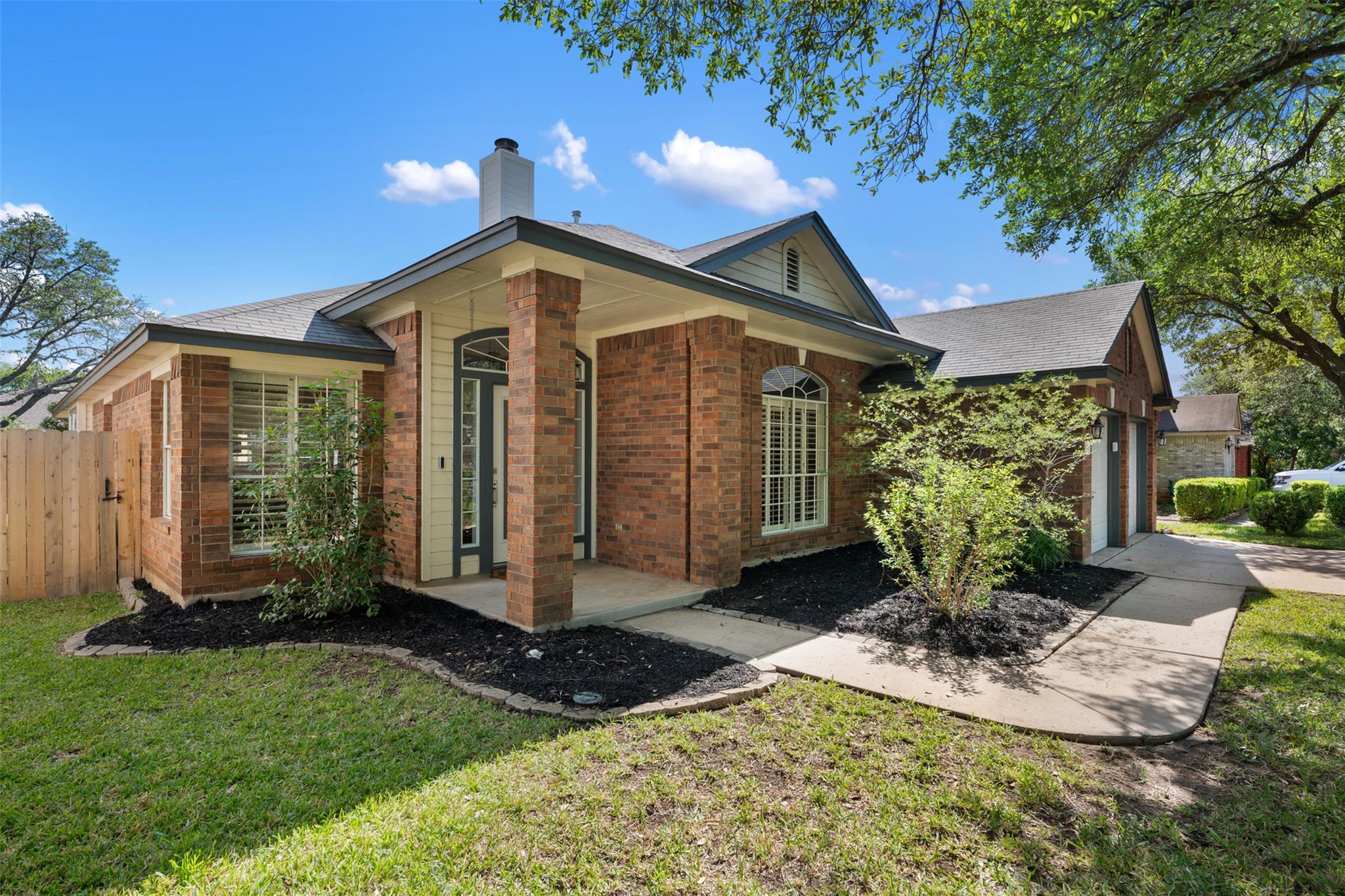 8624 Barrow Glen Loop, Austin, TX 78749