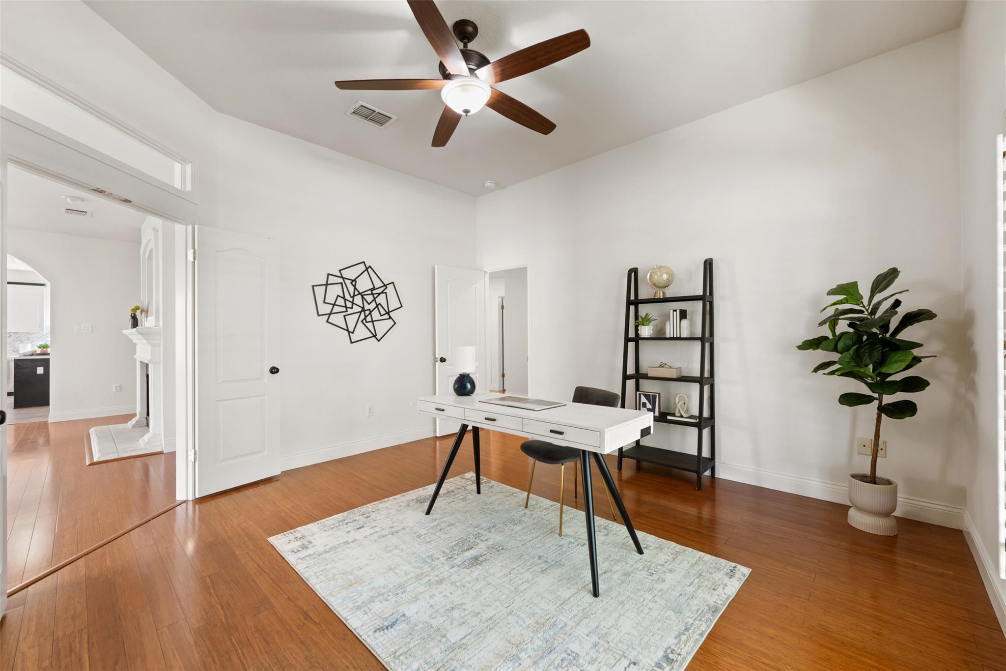 8624 Barrow Glen Loop, Austin, TX 78749