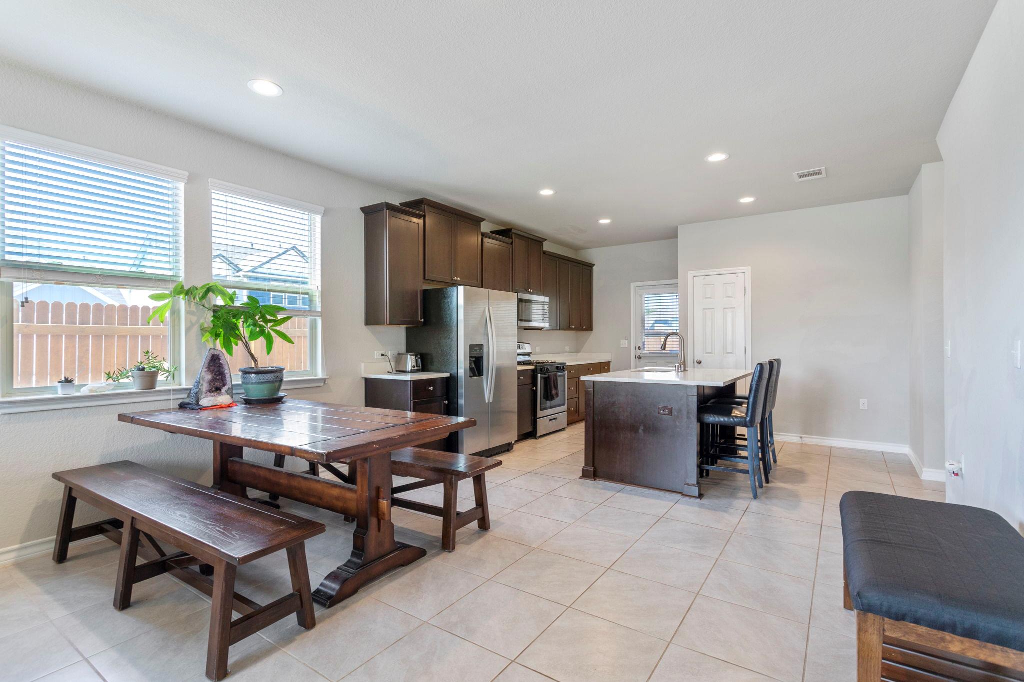 1912 Los Olivios Way, Austin, TX 78725