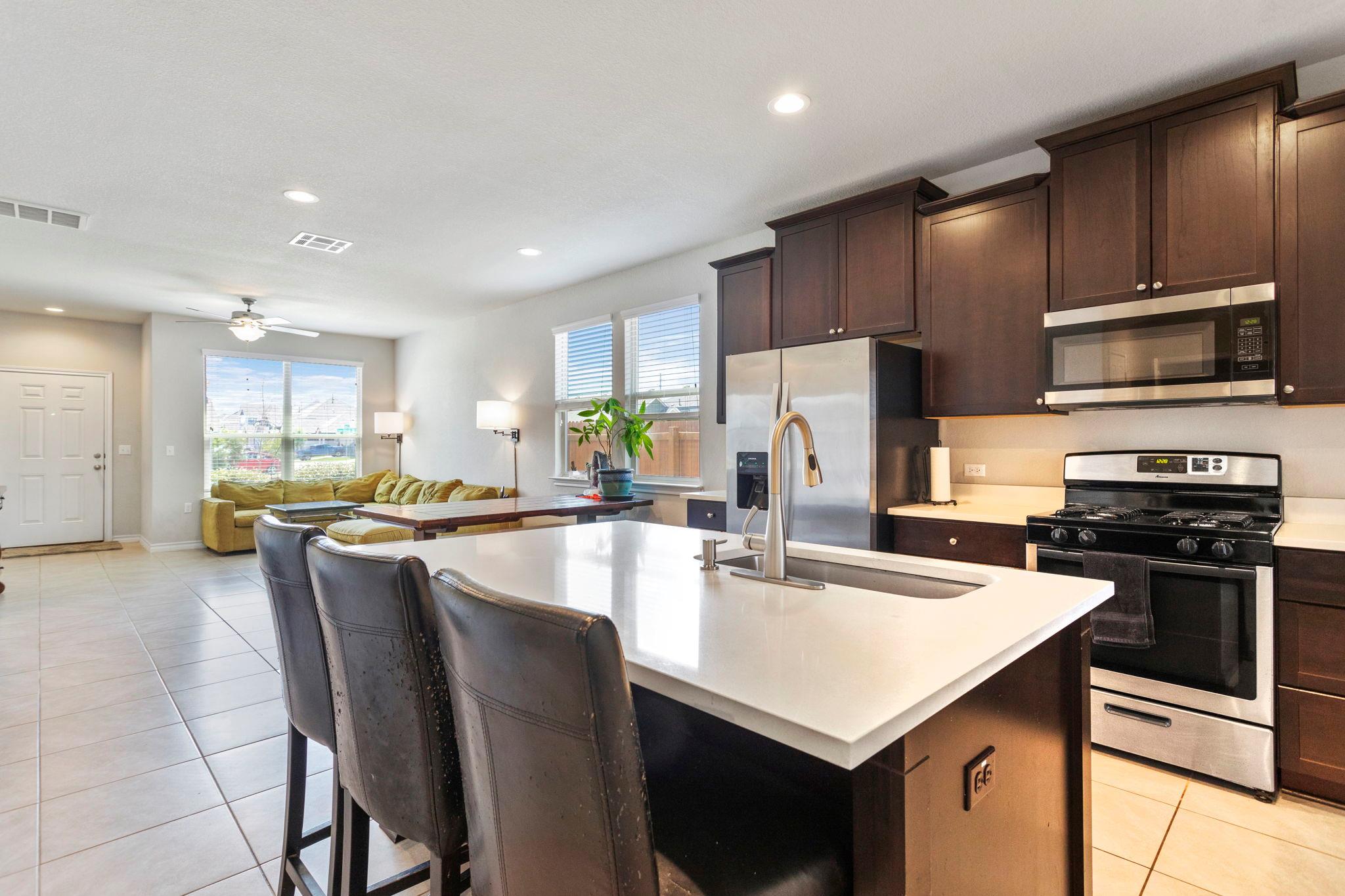 1912 Los Olivios Way, Austin, TX 78725