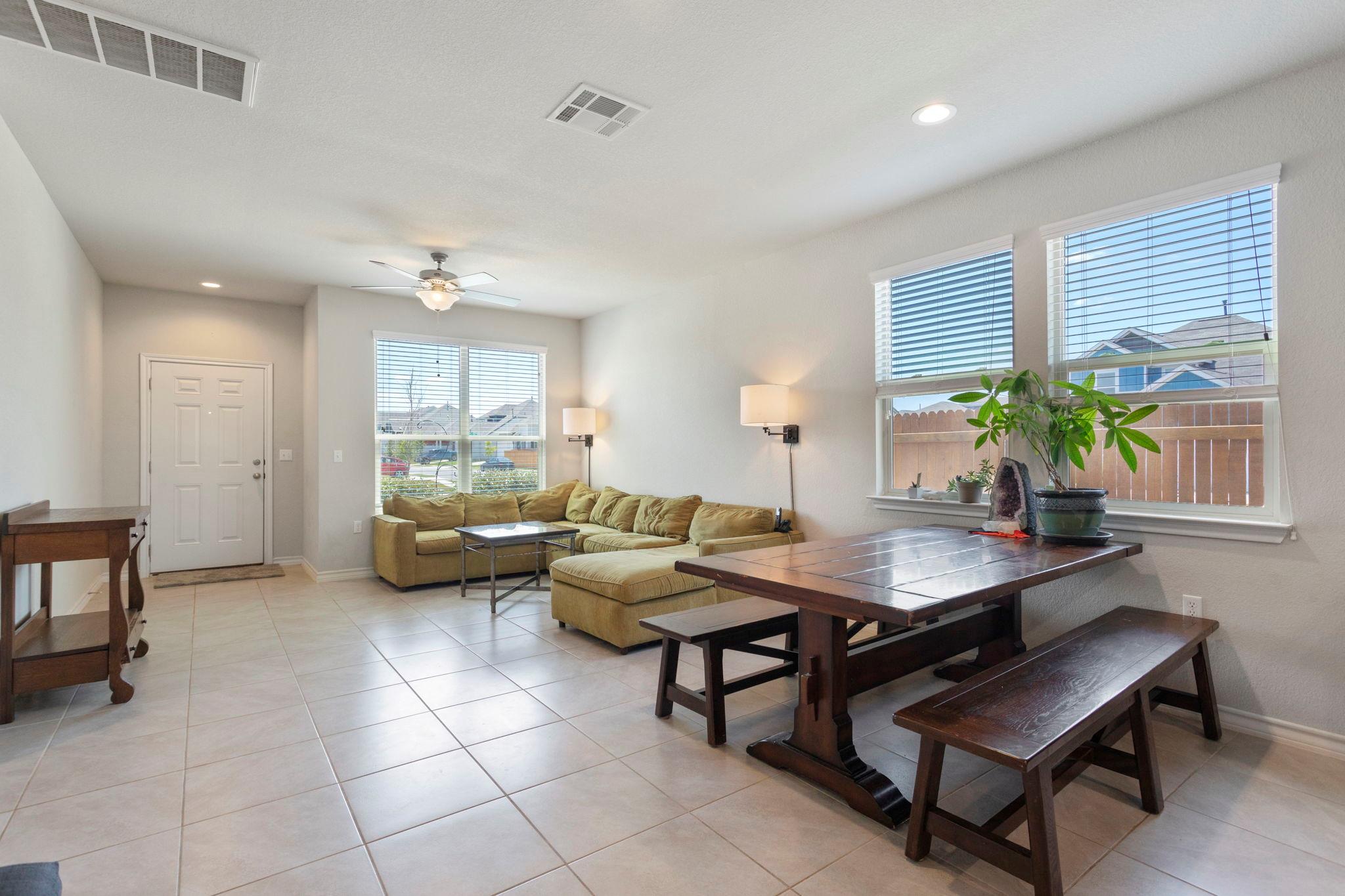 1912 Los Olivios Way, Austin, TX 78725