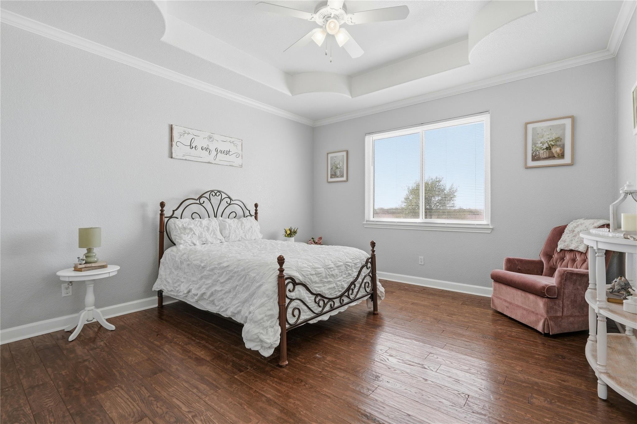 100 Mayfield Ln, Lockhart, TX 78644