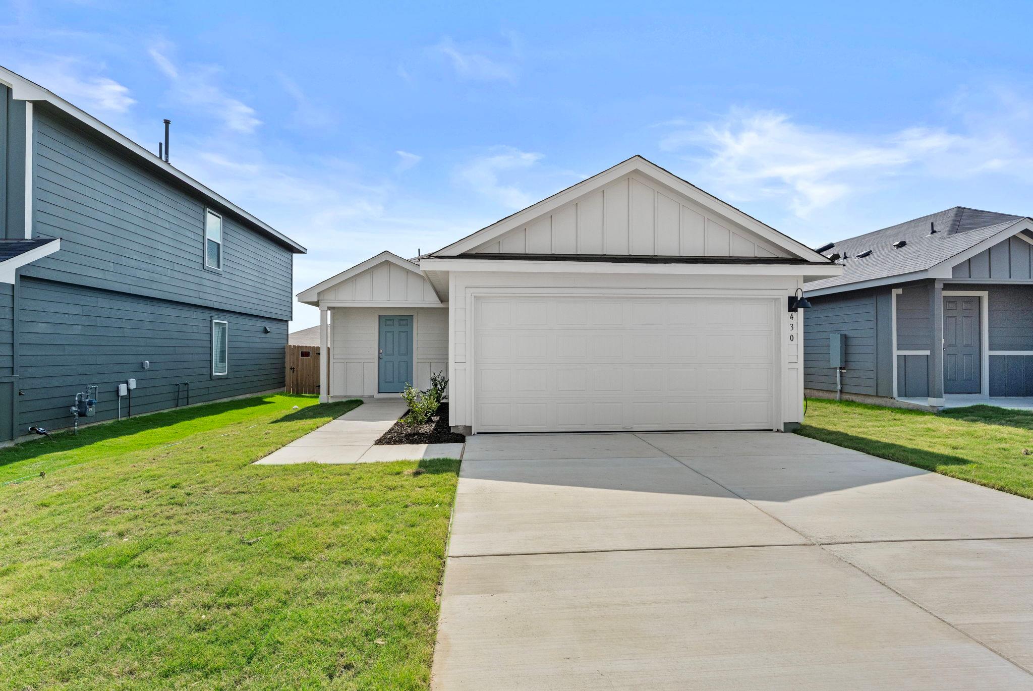 430 LOW PASTURE Trl, Maxwell, TX 78656