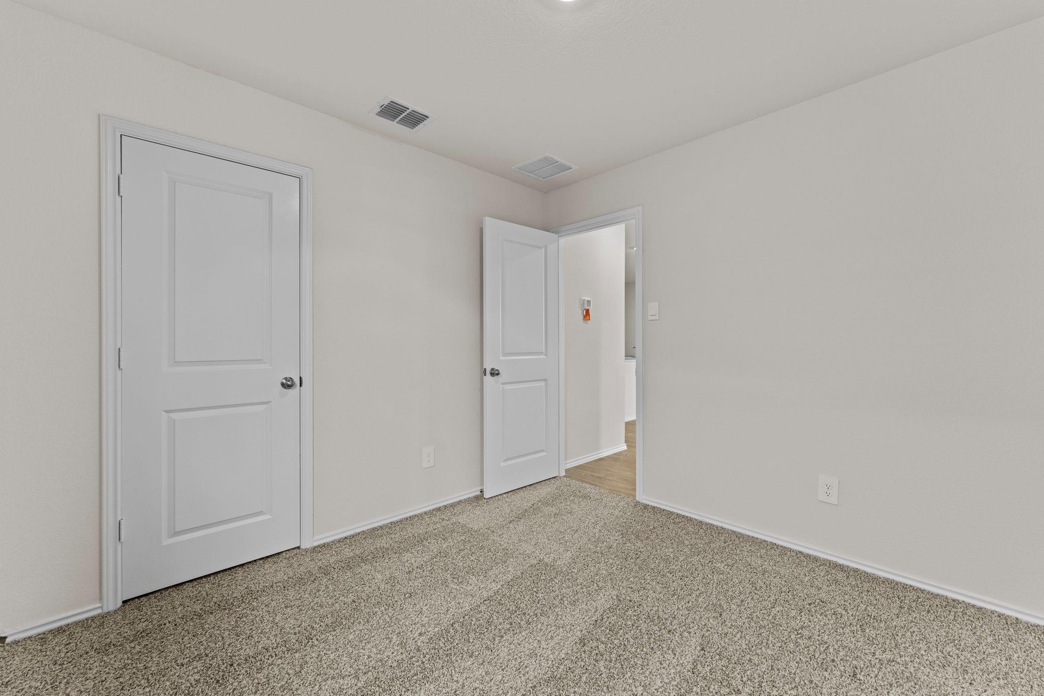 430 LOW PASTURE Trl, Maxwell, TX 78656