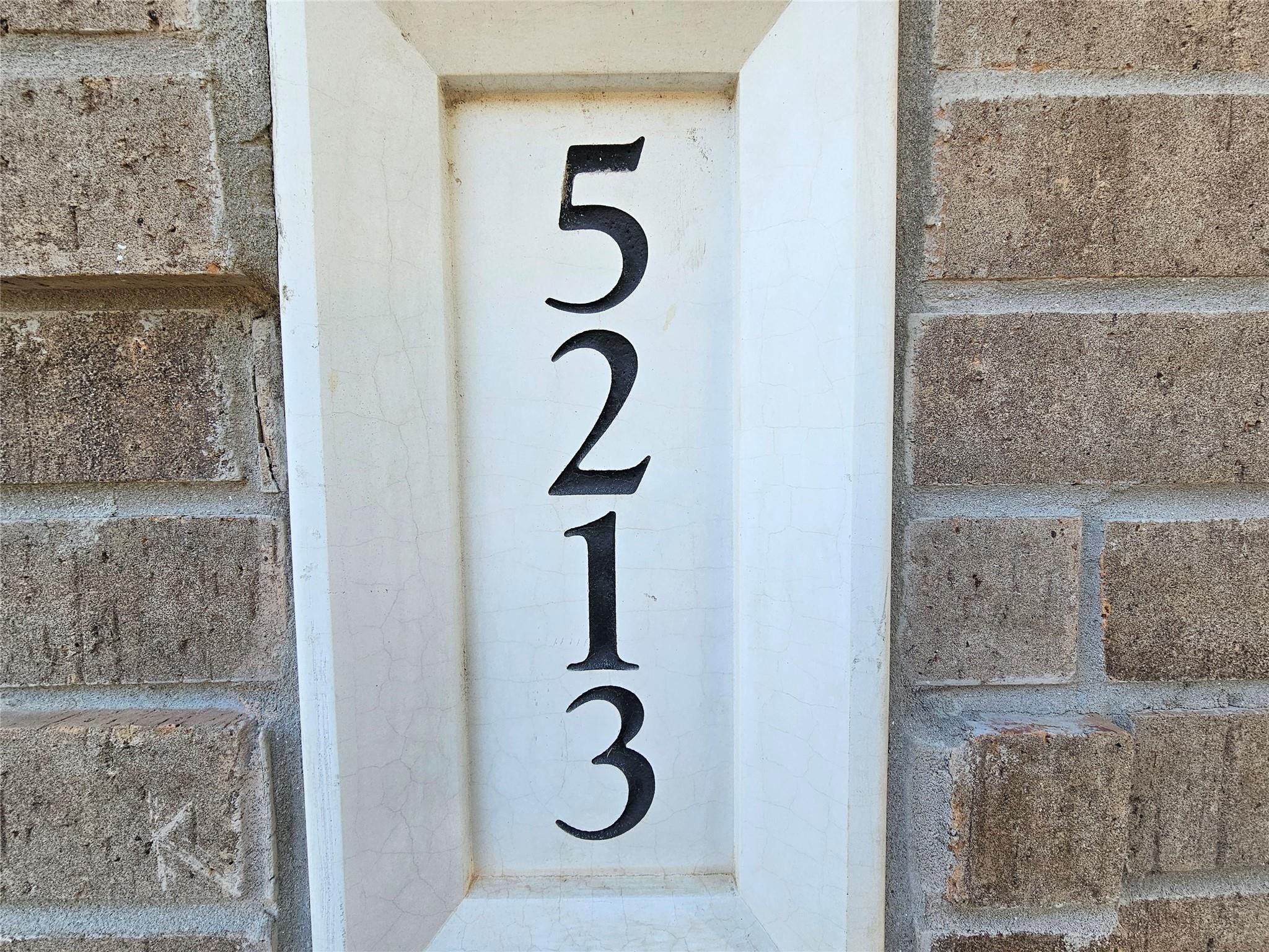 5213 English Glade Dr, Austin, TX 78724