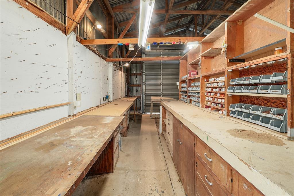 235 Mesquite Dr, Cedar Creek, TX 78612