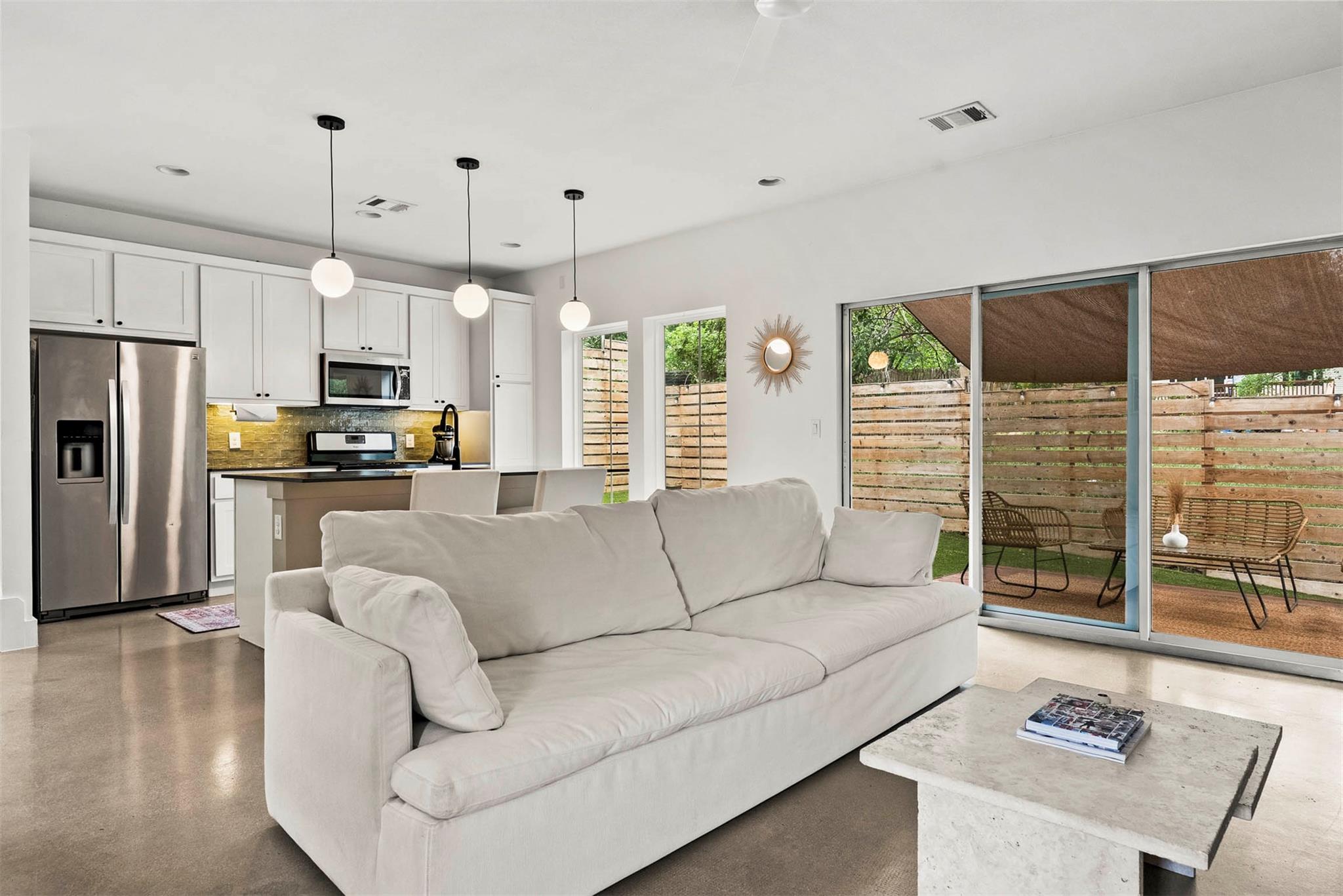 1213 Eleanor St # B, Austin, TX 78721