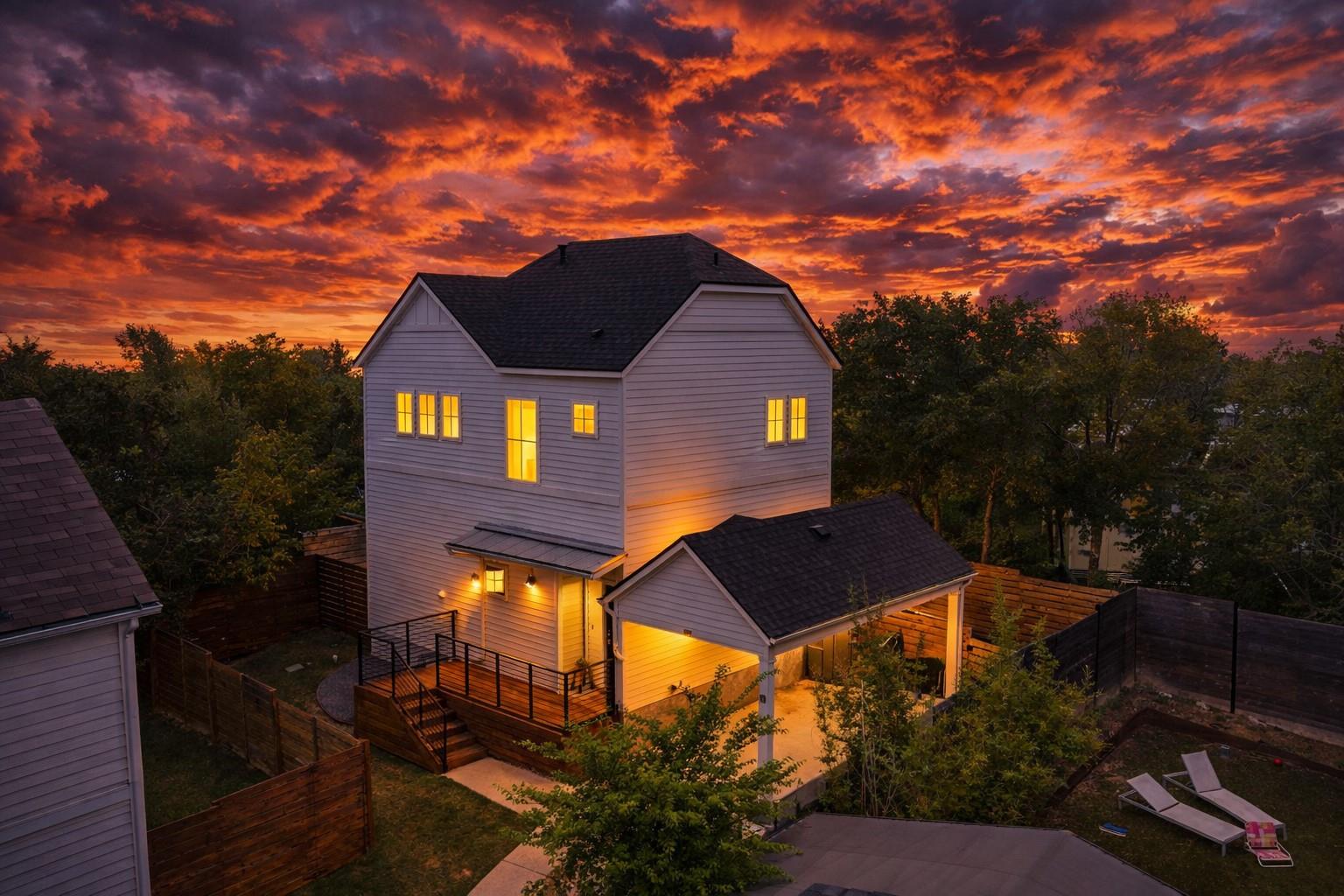 1213 Eleanor St # B, Austin, TX 78721