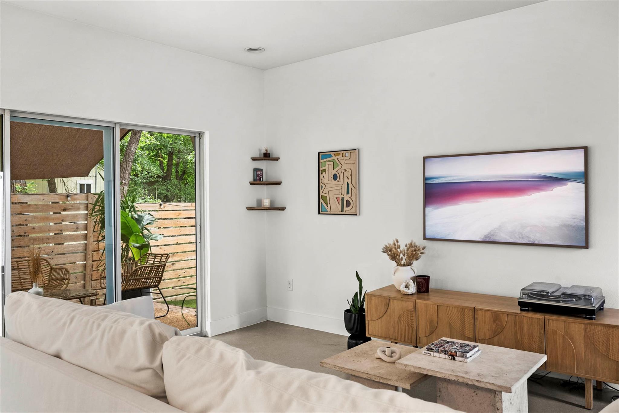 1213 Eleanor St # B, Austin, TX 78721