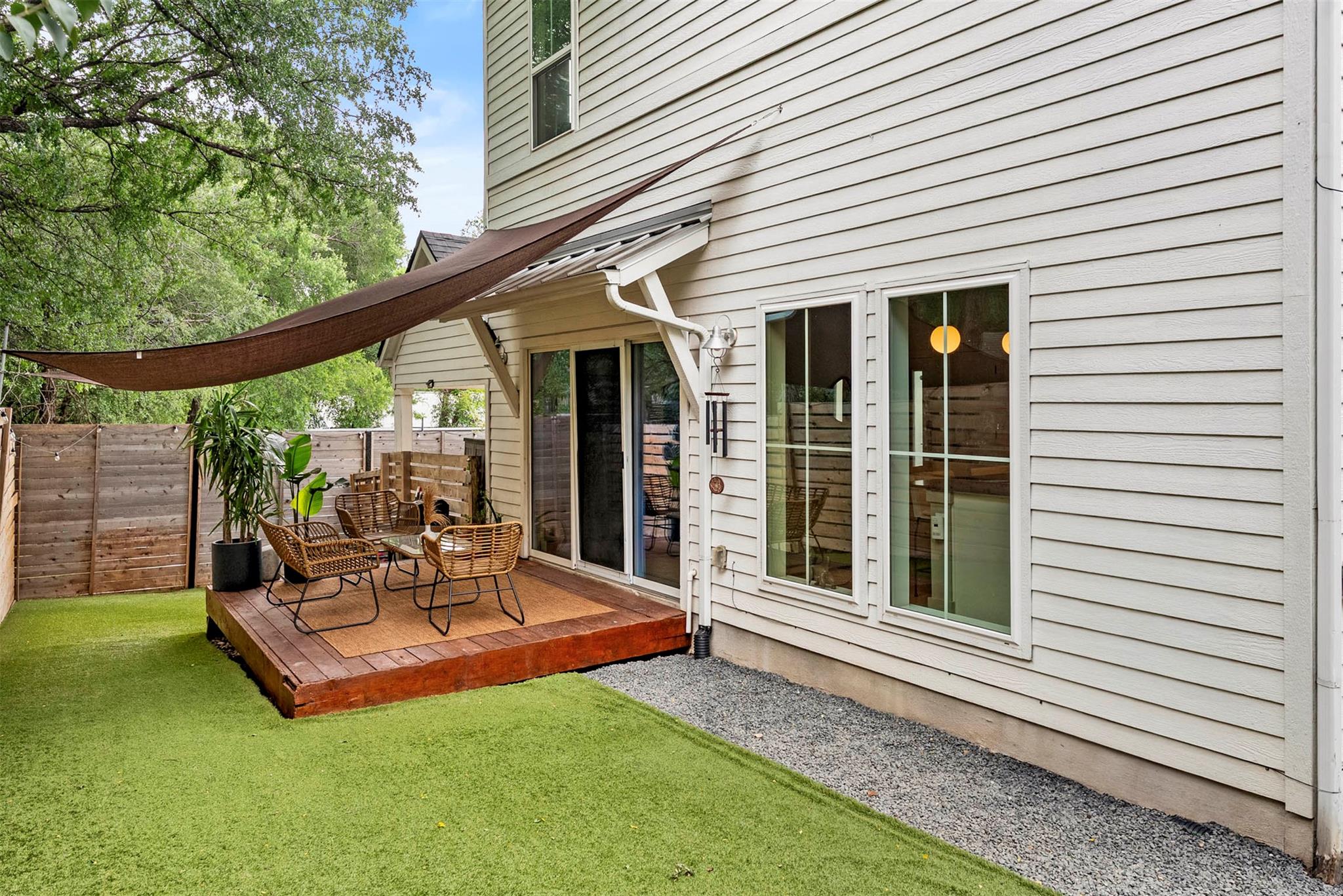 1213 Eleanor St # B, Austin, TX 78721