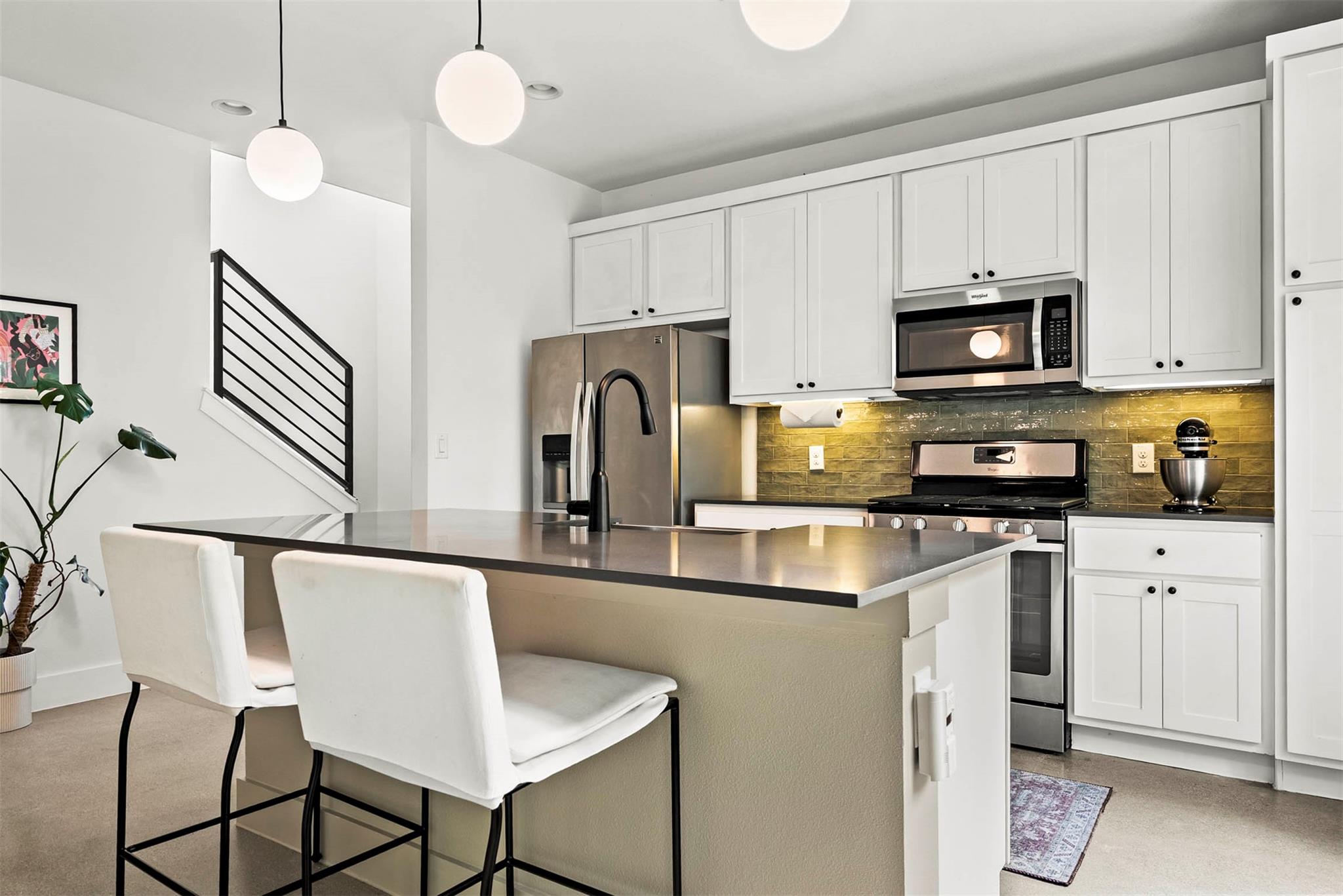 1213 Eleanor St # B, Austin, TX 78721