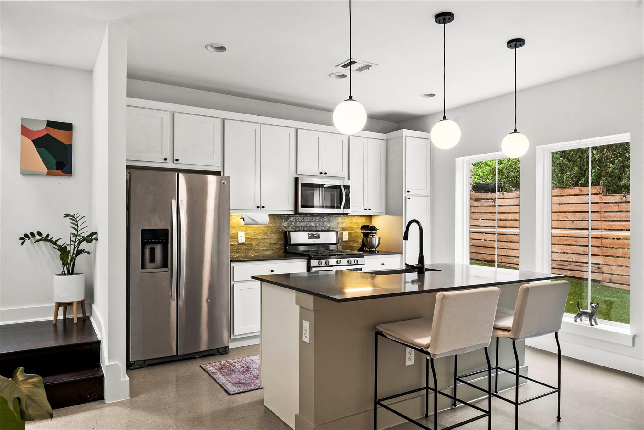 1213 Eleanor St # B, Austin, TX 78721