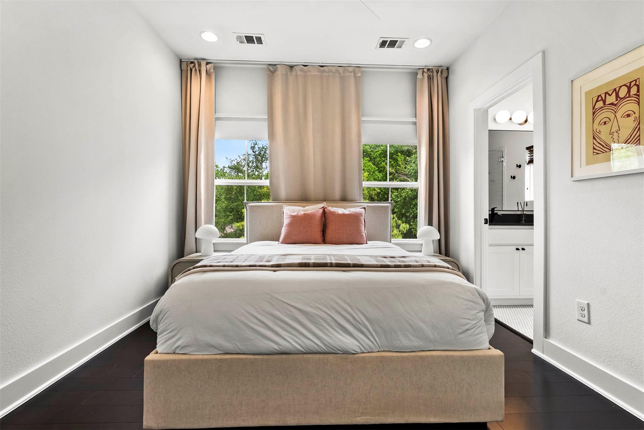 1213 Eleanor St # B, Austin, TX 78721