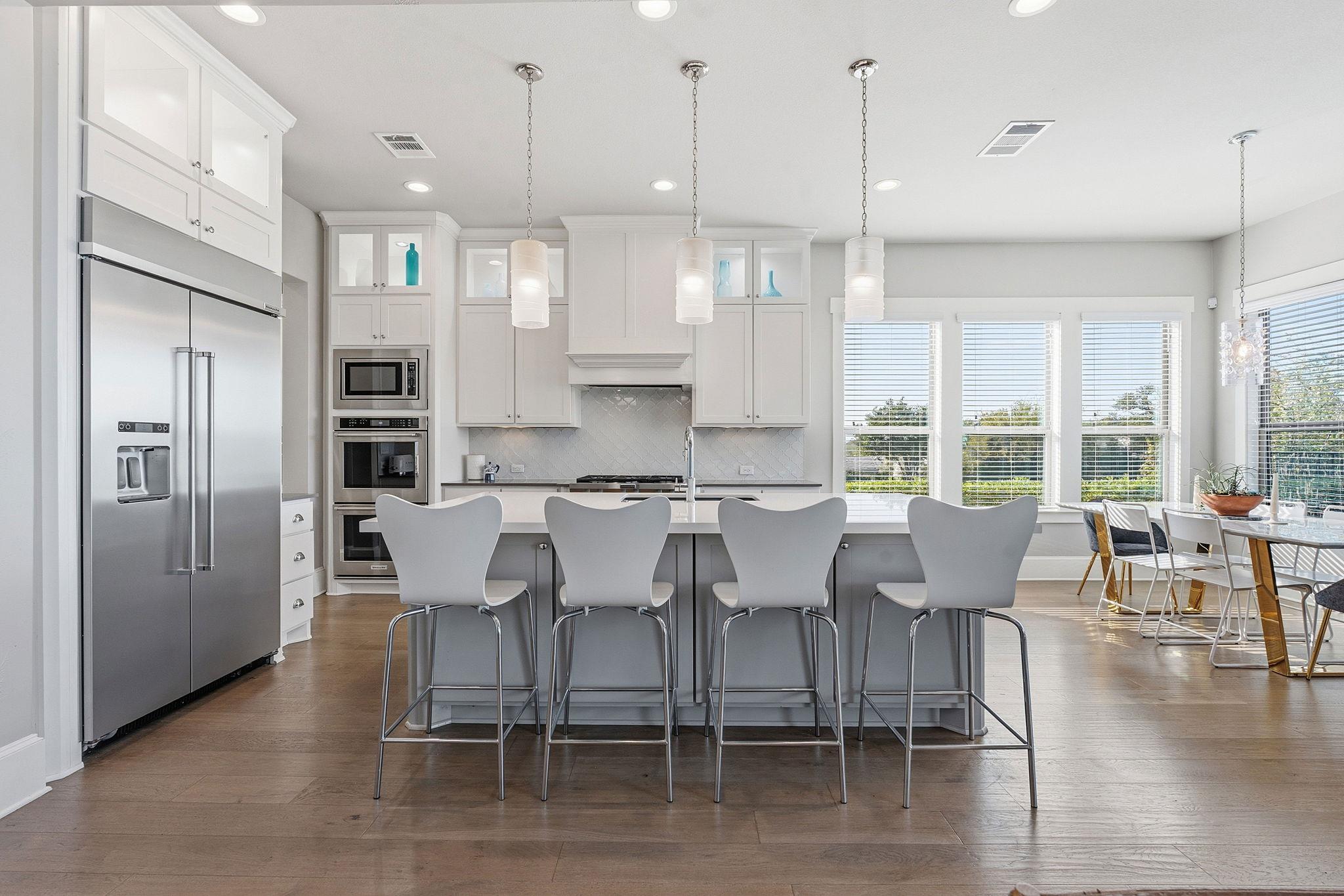 801 Serene Estates Dr, Austin, TX 78738