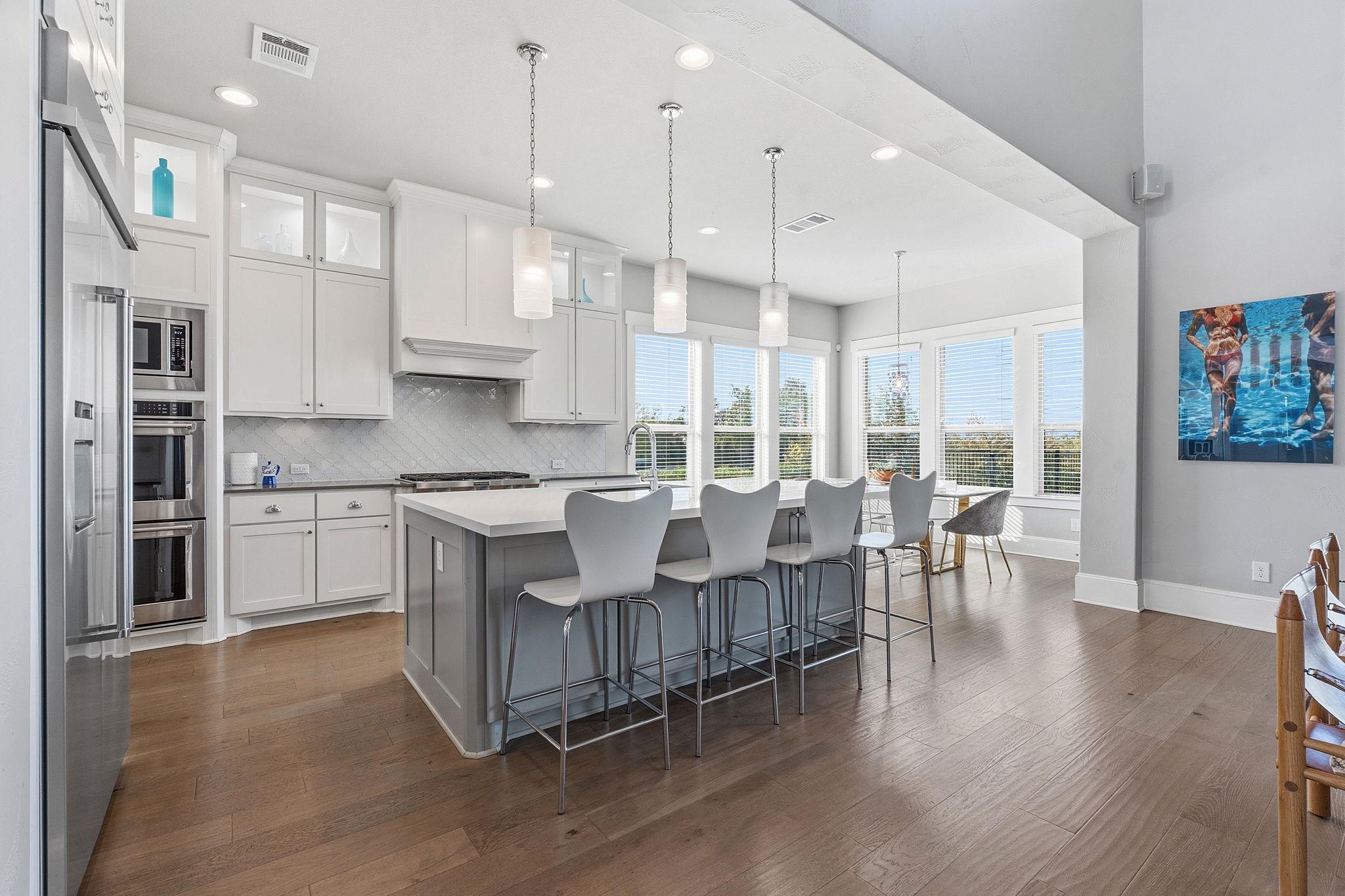 801 Serene Estates Dr, Austin, TX 78738