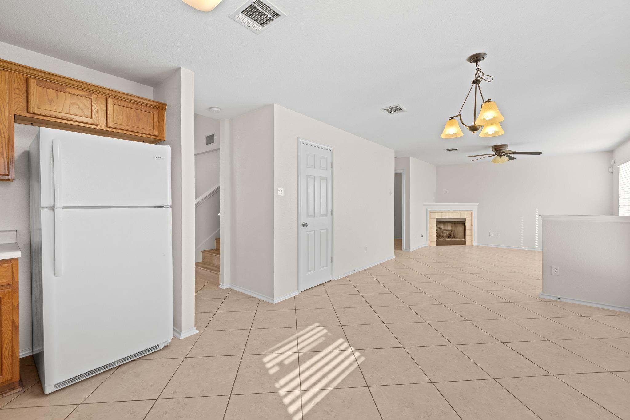 3410 Flowstone Ln, Round Rock, TX 78681