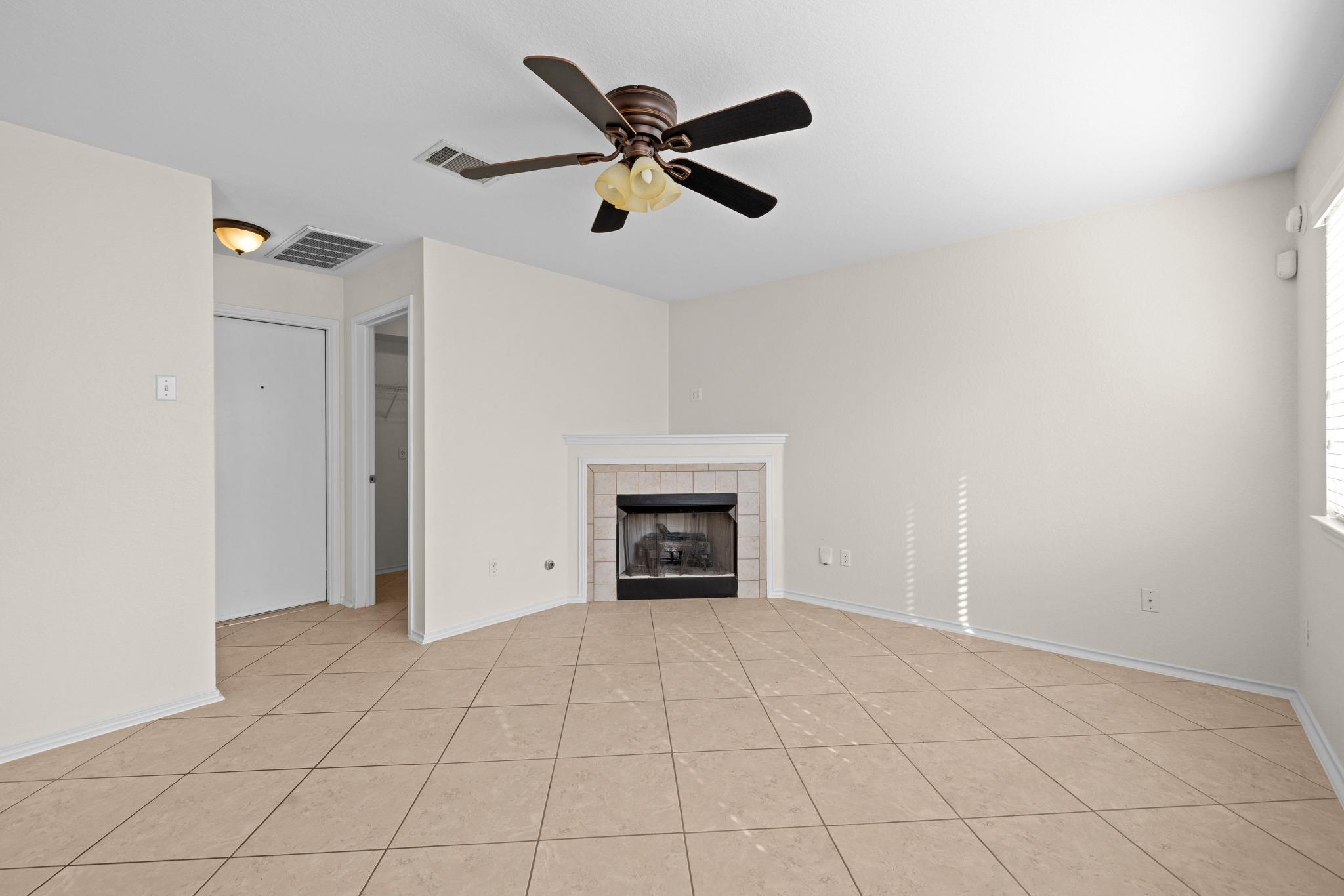 3410 Flowstone Ln, Round Rock, TX 78681