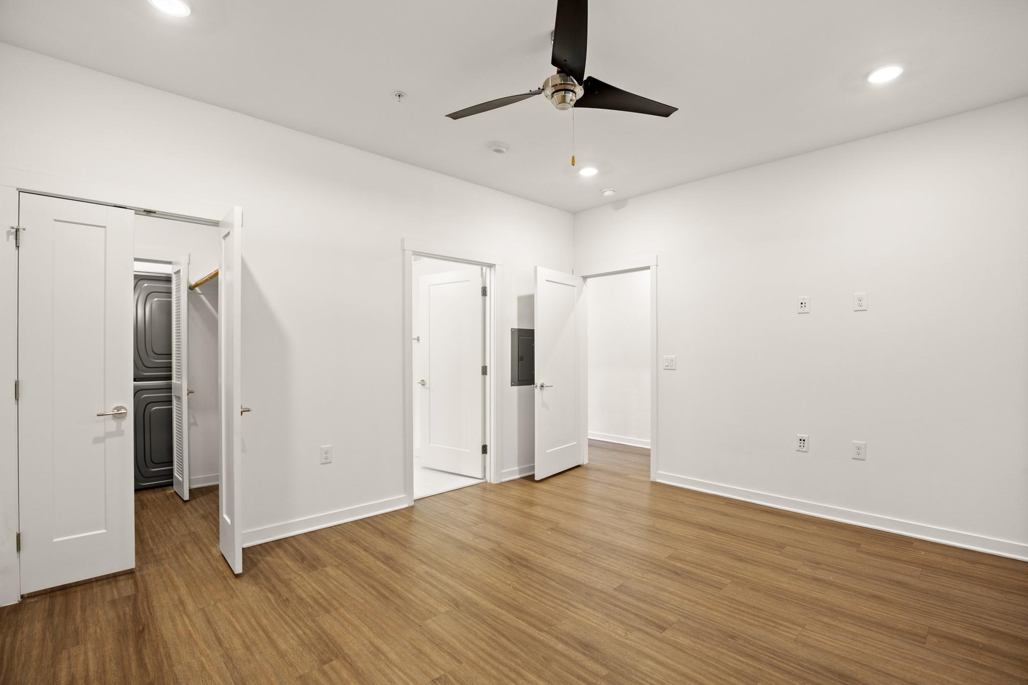 4361 S Congress Ave # 204, Austin, TX 78745