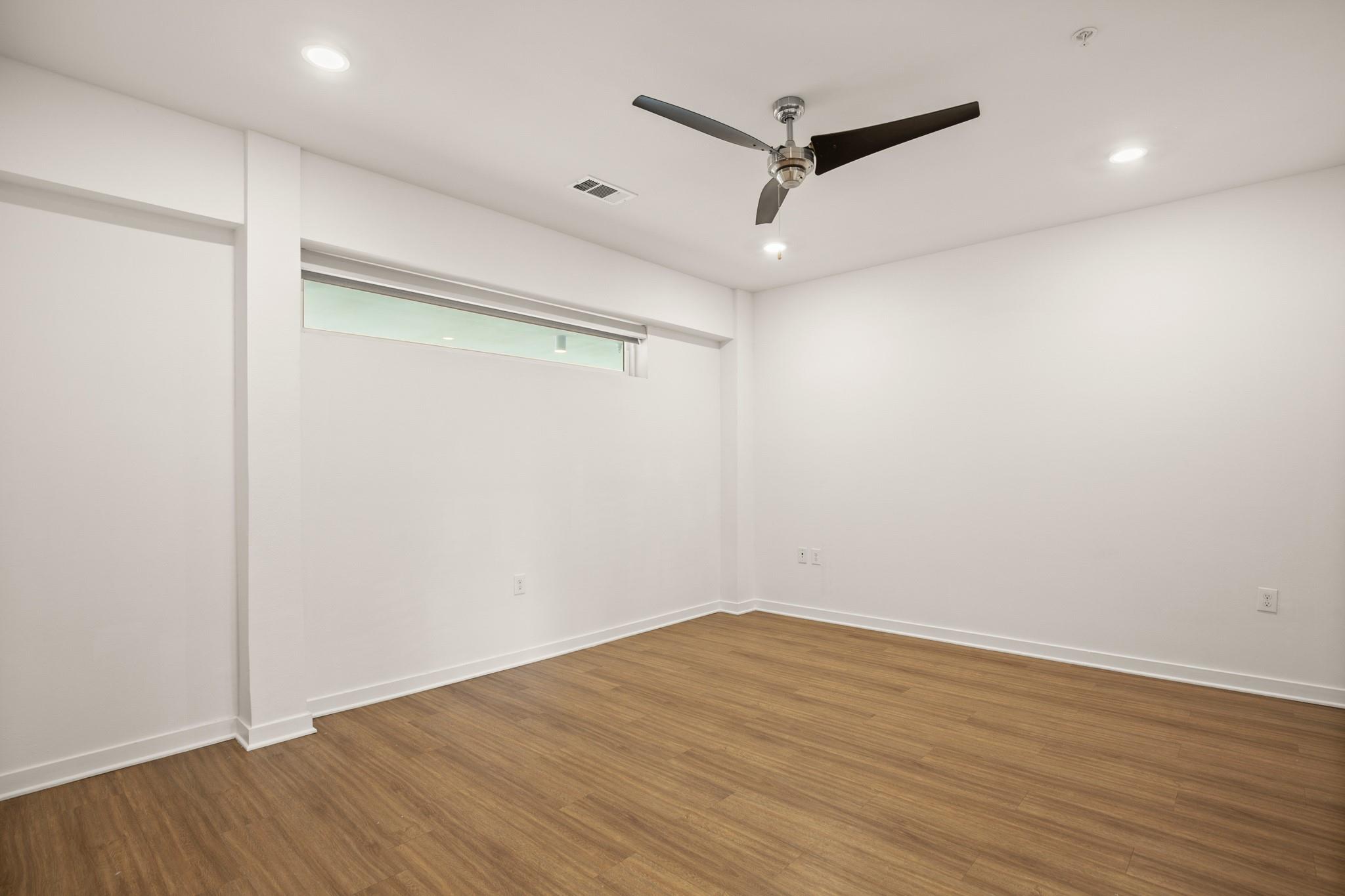 4361 S Congress Ave # 204, Austin, TX 78745