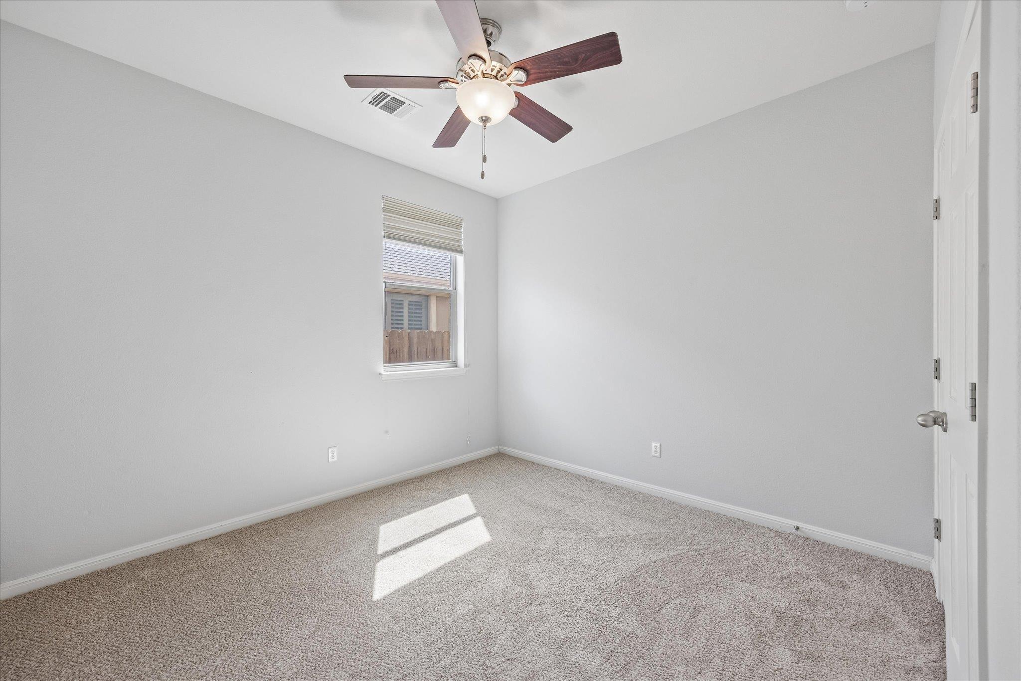 2220 Lookout Range Dr, Leander, TX 78641