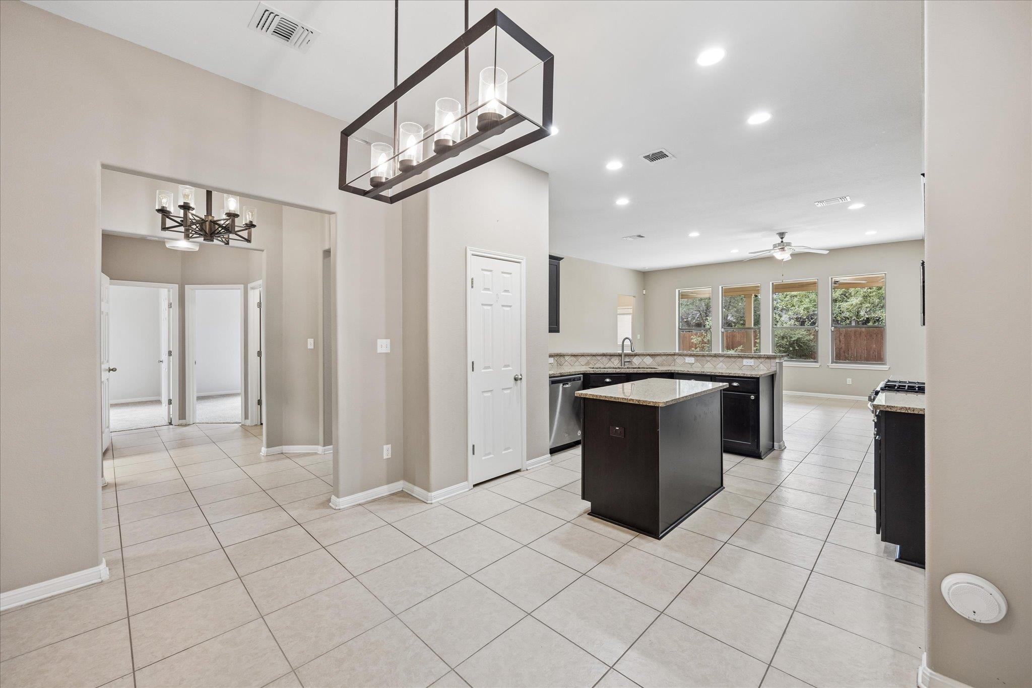 2220 Lookout Range Dr, Leander, TX 78641